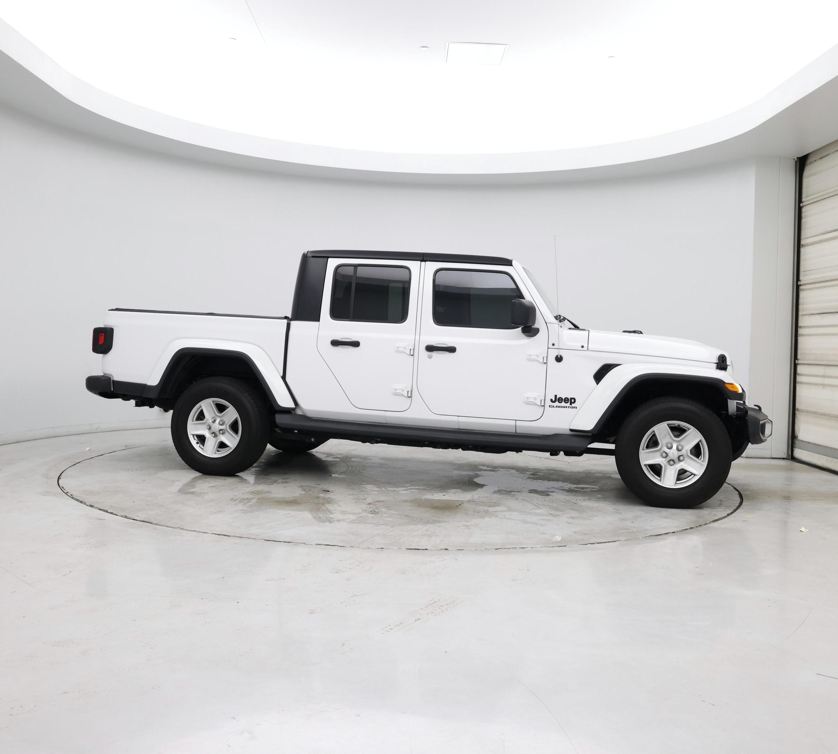 Thumbnail: 2021 Jeep Gladiator - 7