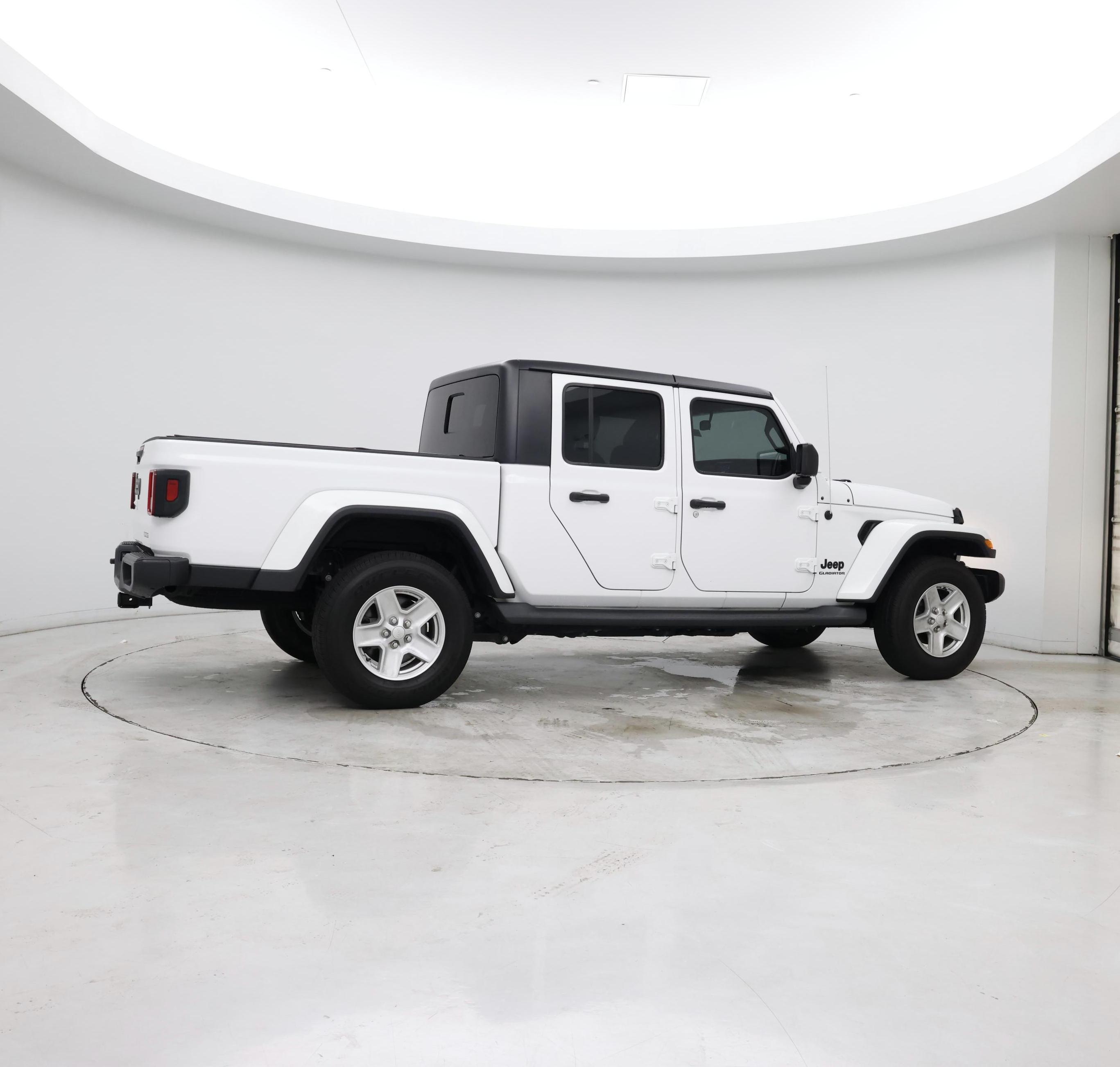 Thumbnail: 2021 Jeep Gladiator - 8