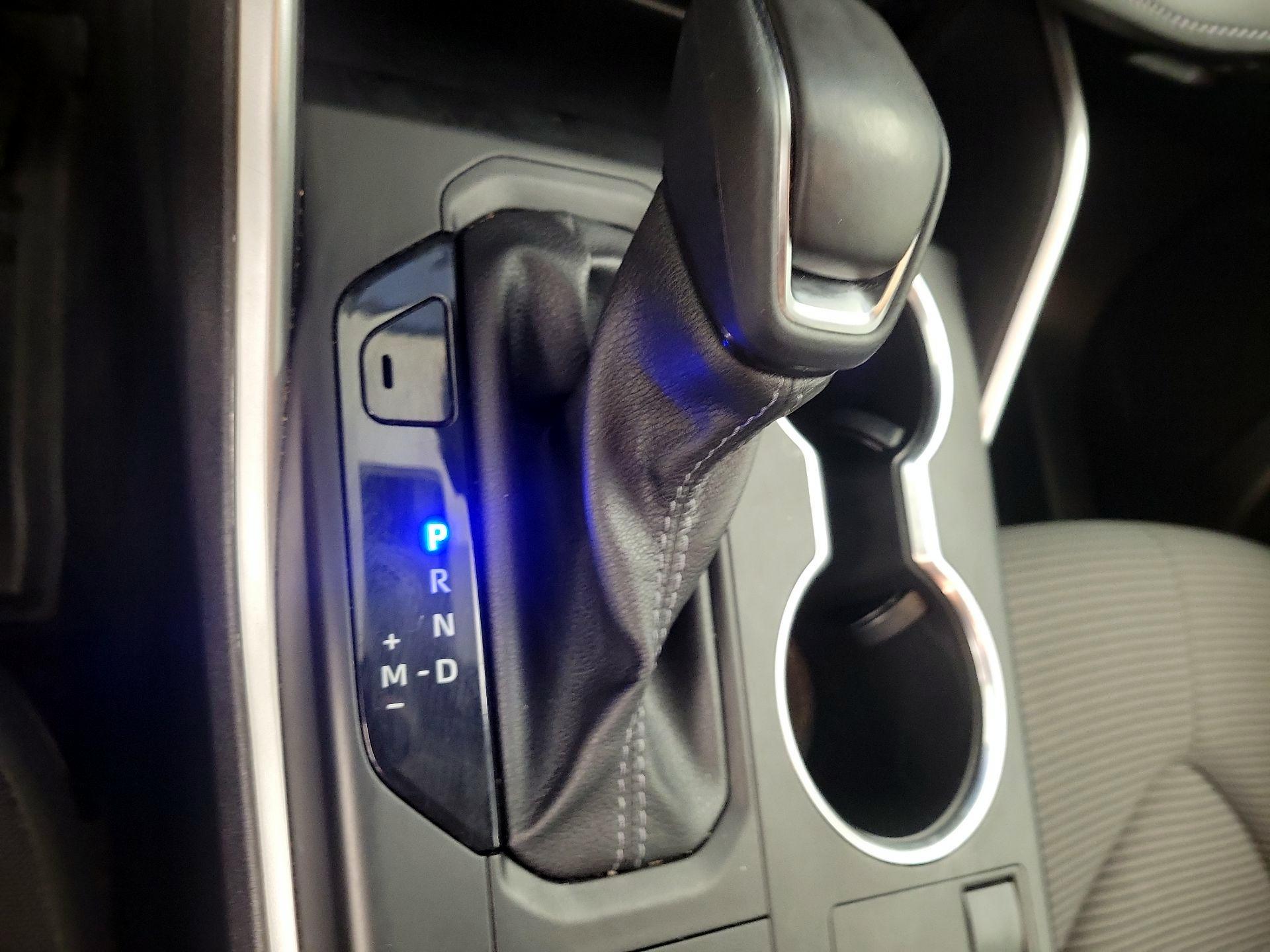 Thumbnail: 2023 Toyota Highlander - 17