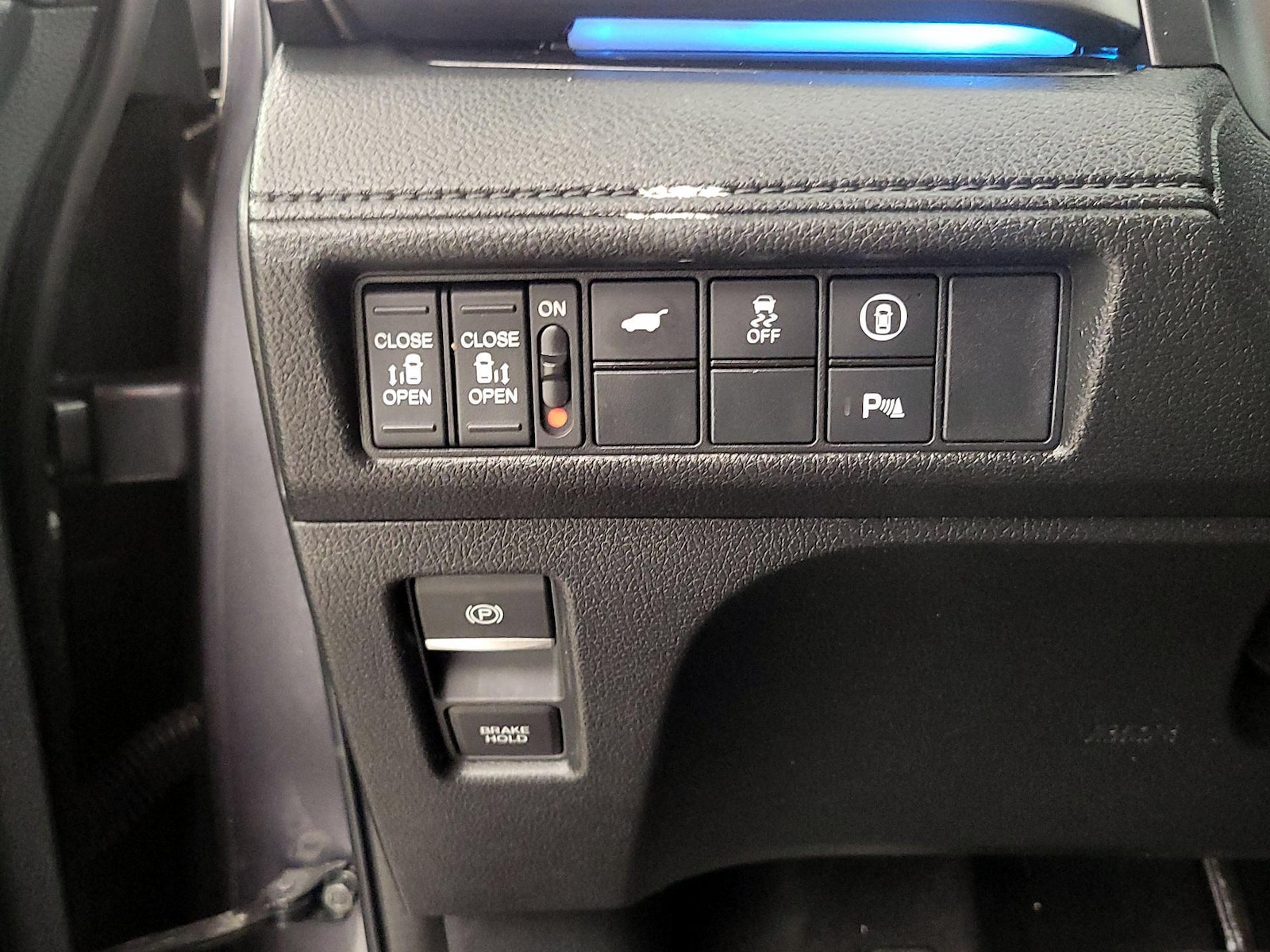 2023 Honda Odyssey Touring - Photo 14