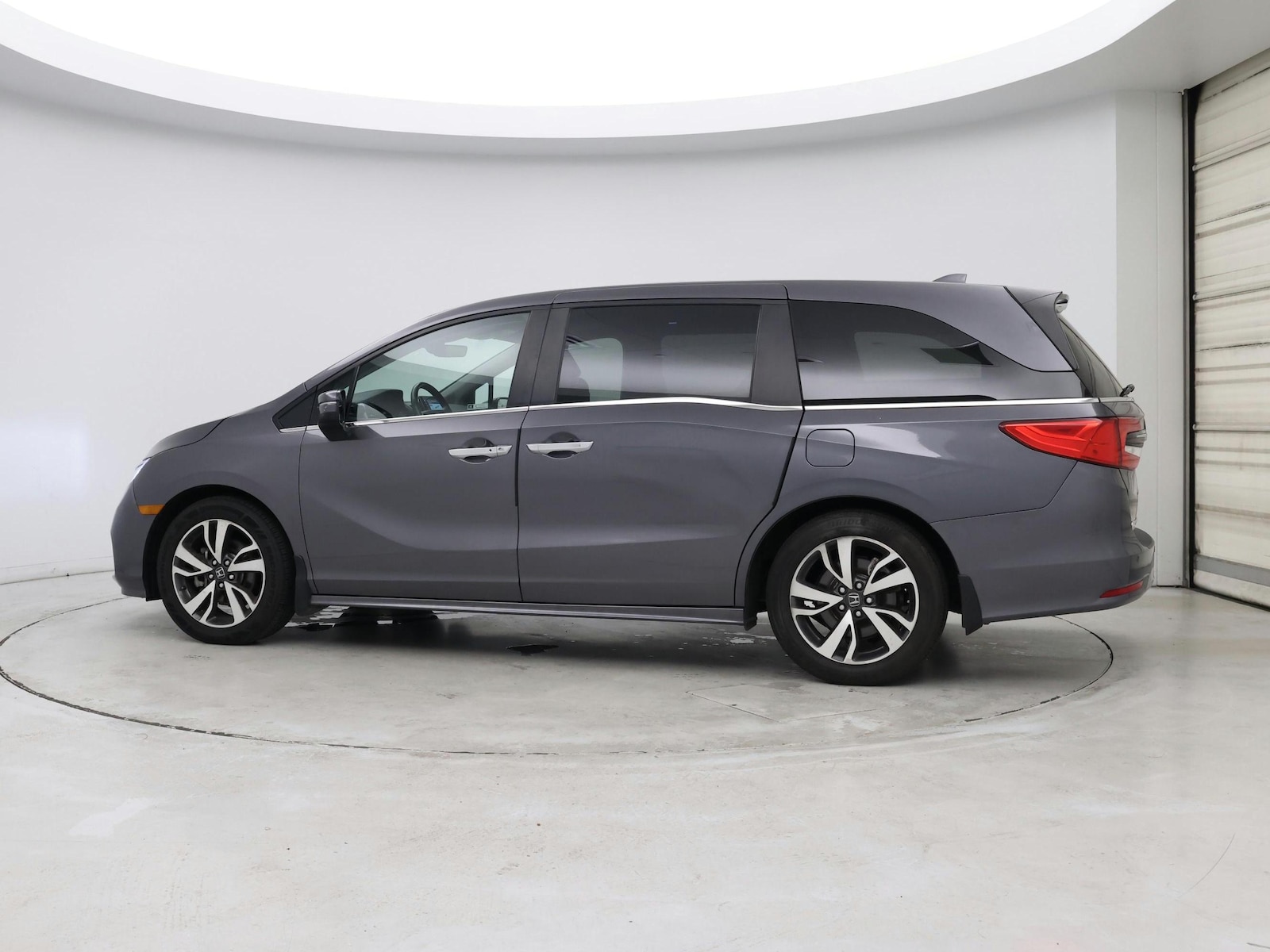 2023 Honda Odyssey Touring - Photo 7
