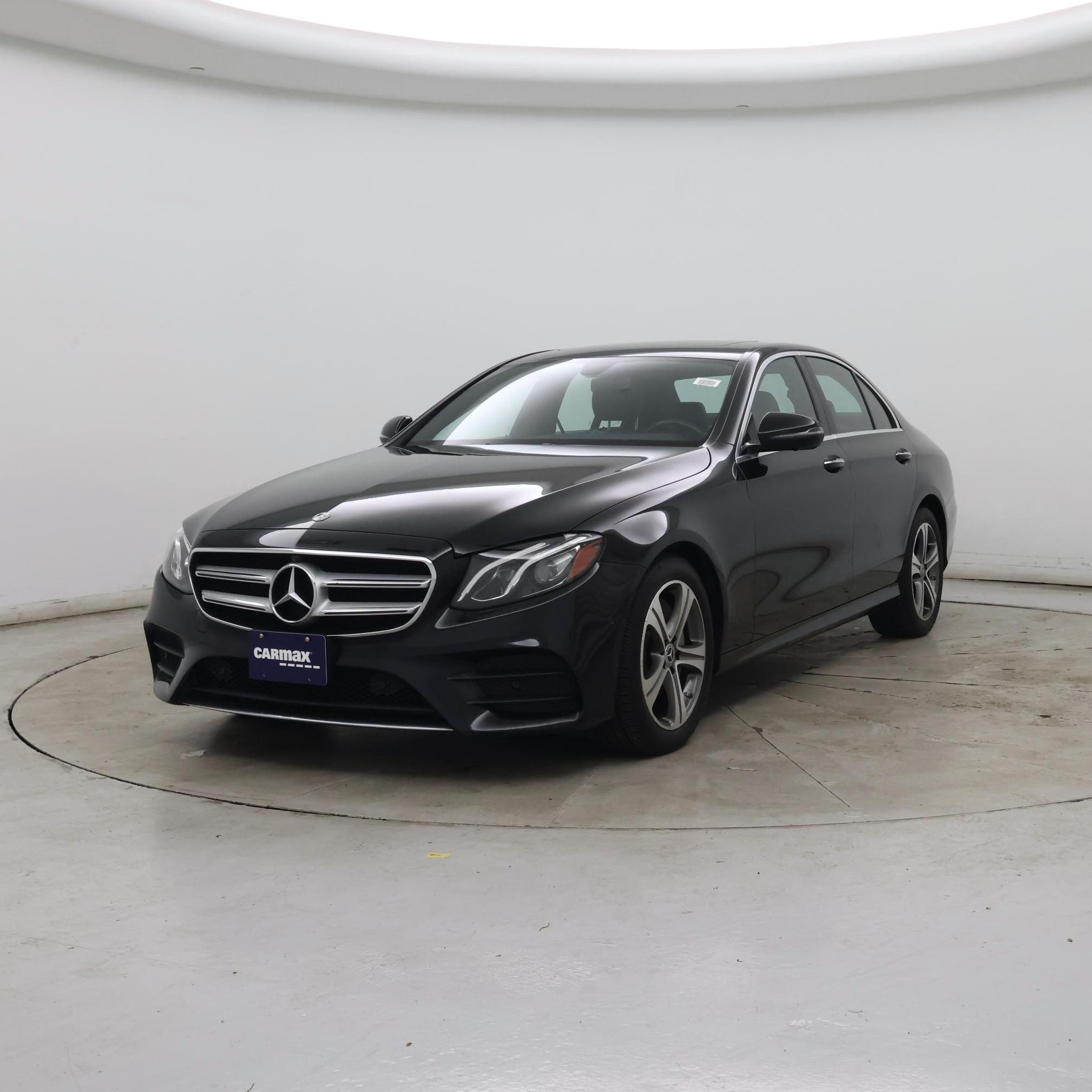 Thumbnail: 2020 Mercedes-Benz E-Class - 4
