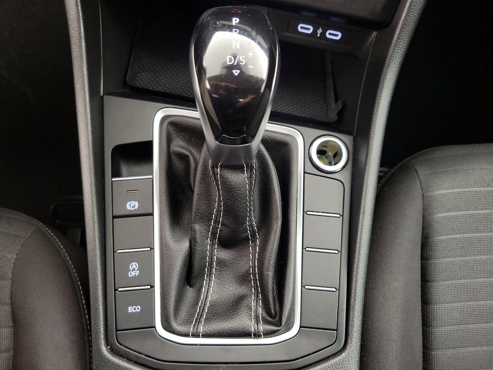2024 Volkswagen Jetta S - Photo 18