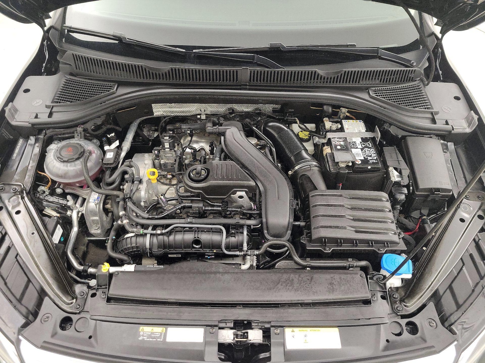 2024 Volkswagen Jetta S - Photo 23