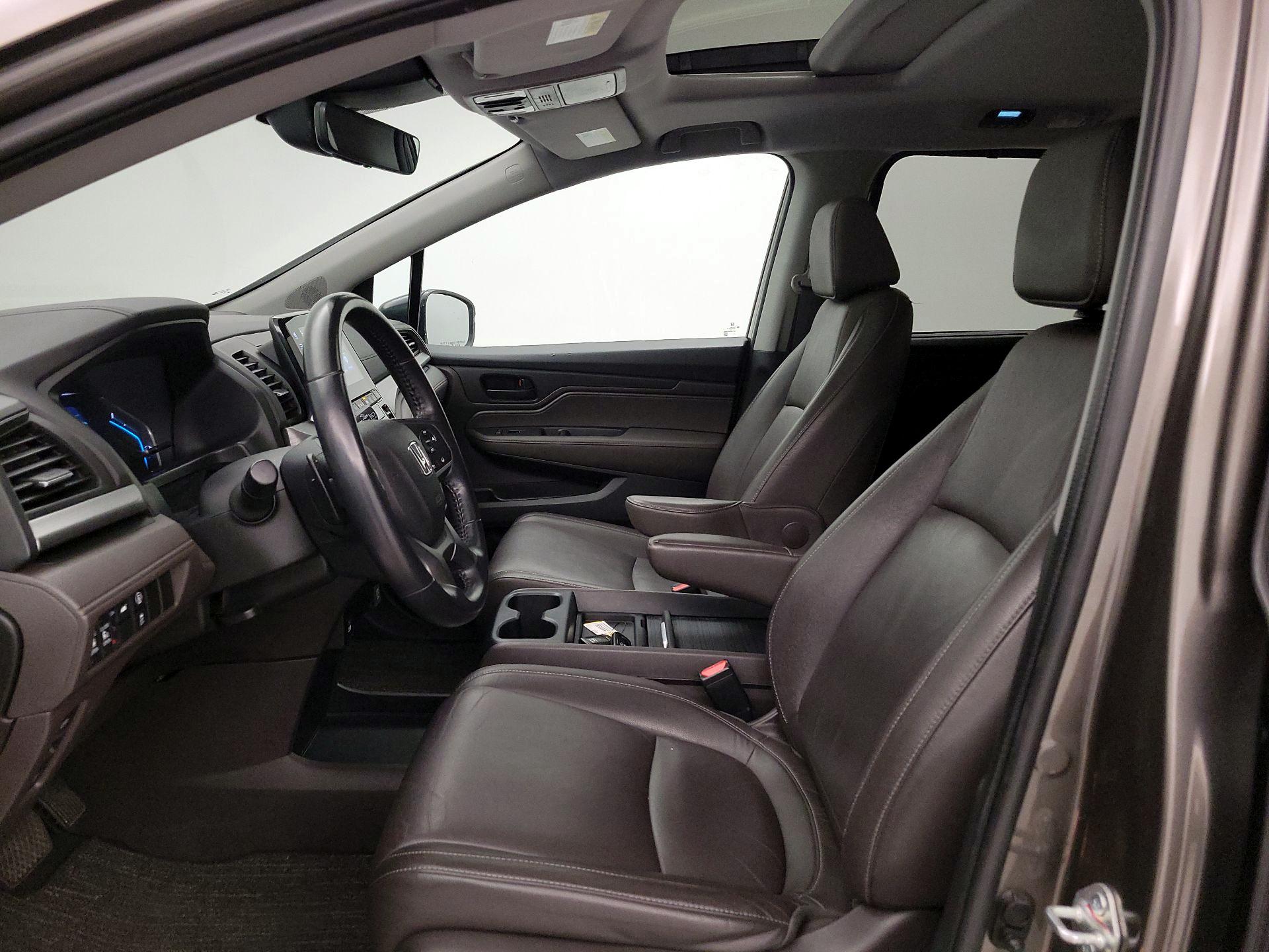 Thumbnail: 2022 Honda Odyssey - 9