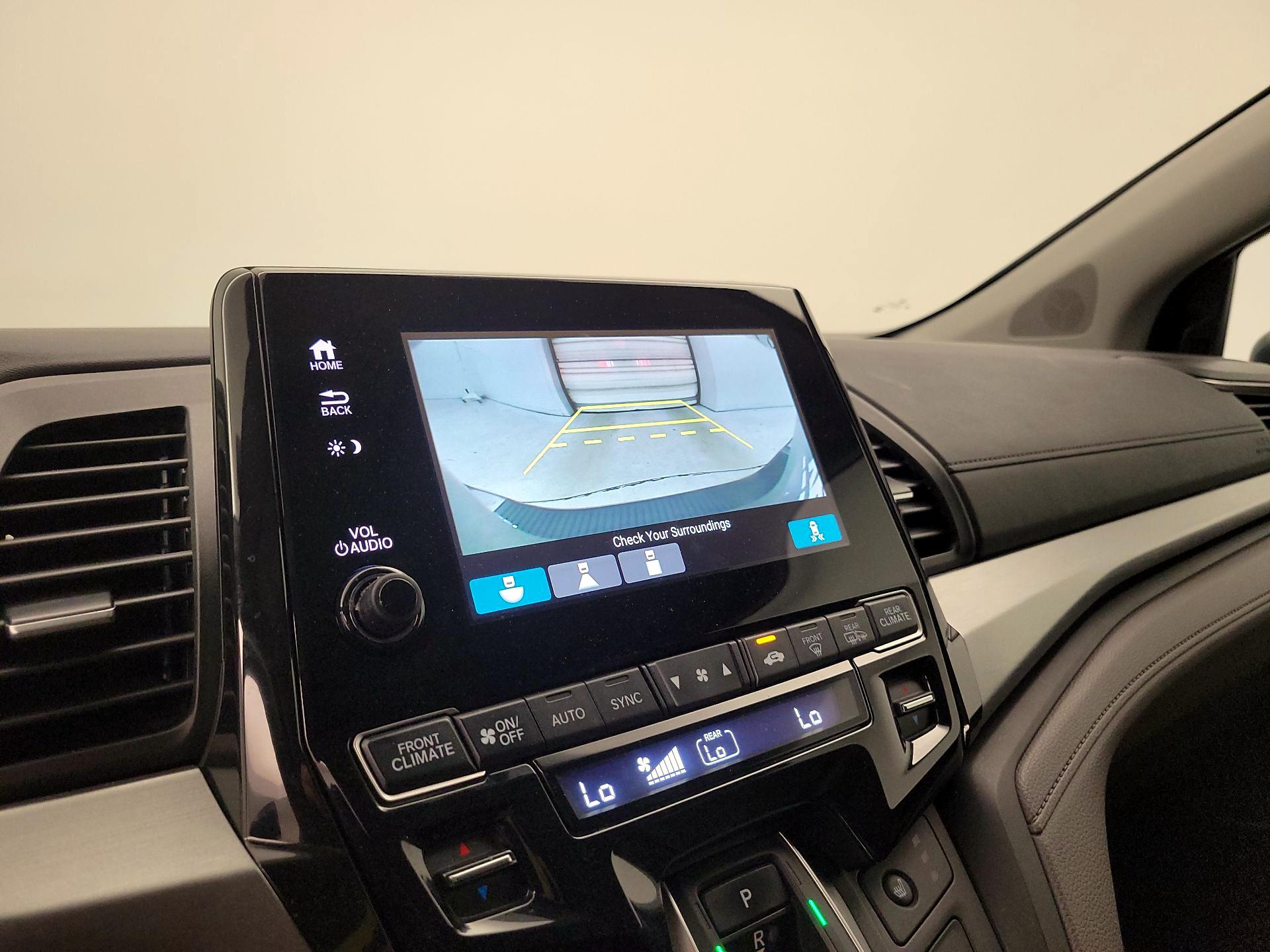 Thumbnail: 2022 Honda Odyssey - 12