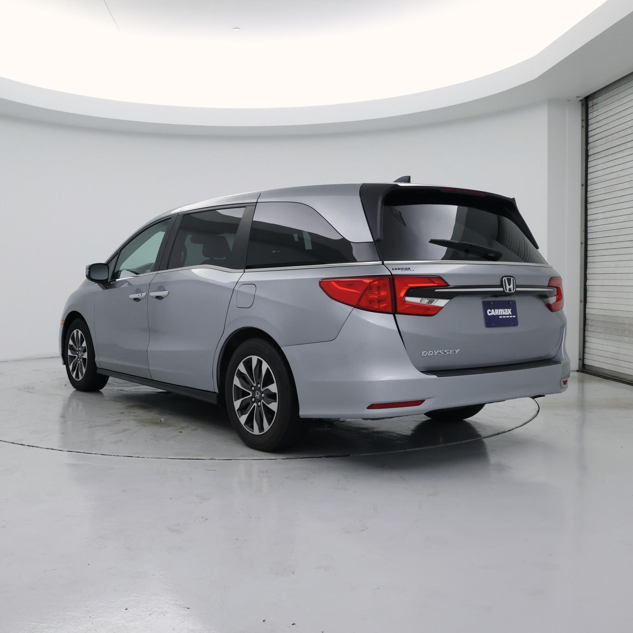 Thumbnail: 2023 Honda Odyssey - 2