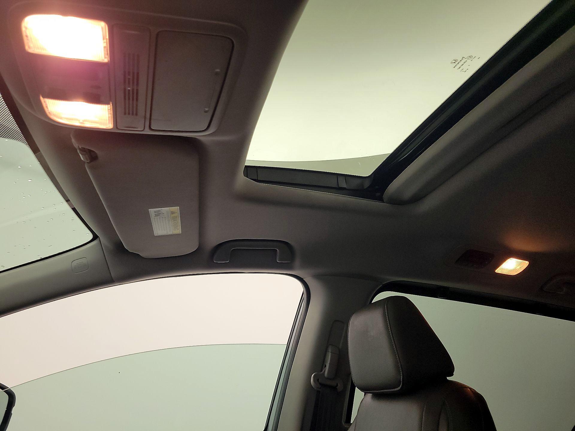 Thumbnail: 2023 Honda Odyssey - 19