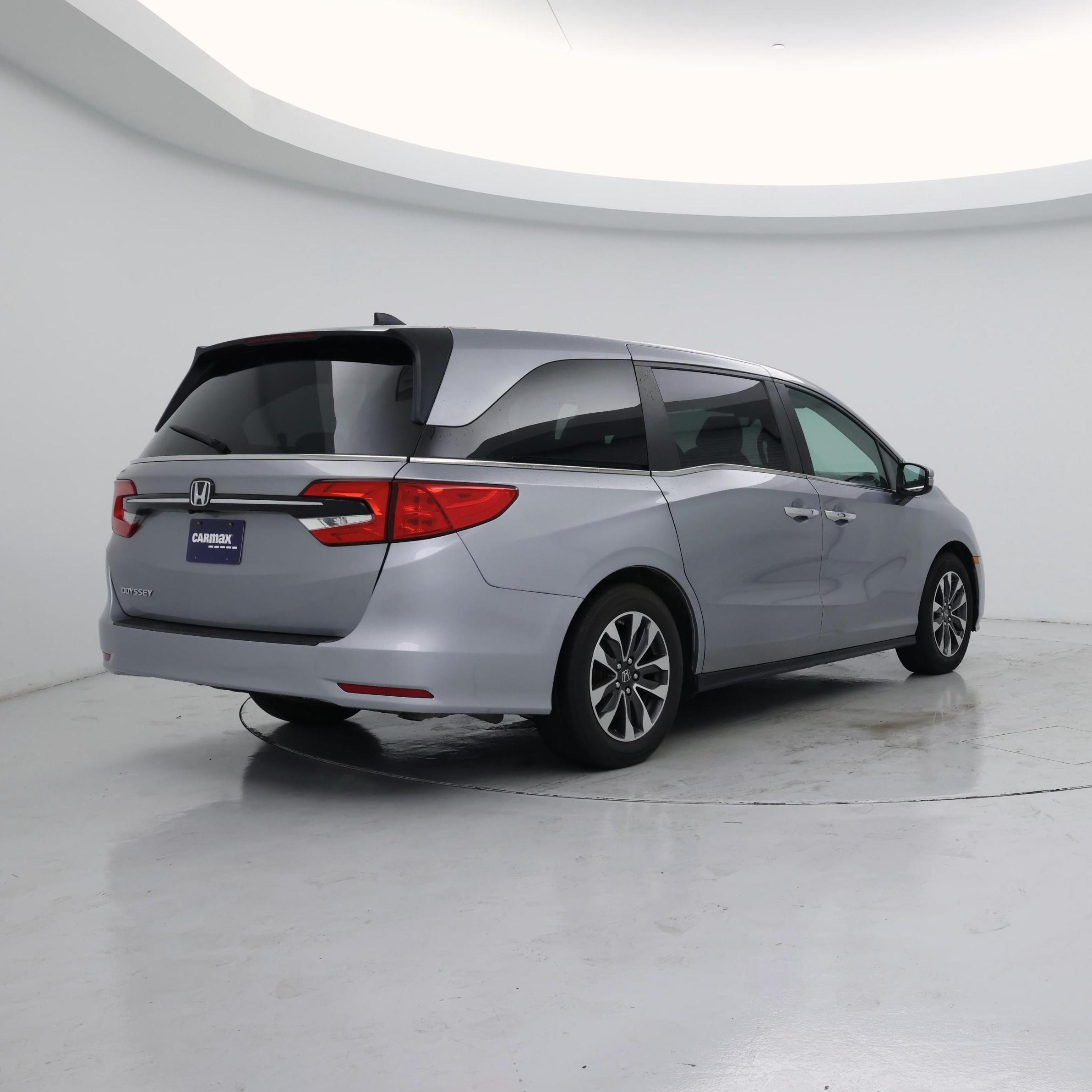 Thumbnail: 2023 Honda Odyssey - 8