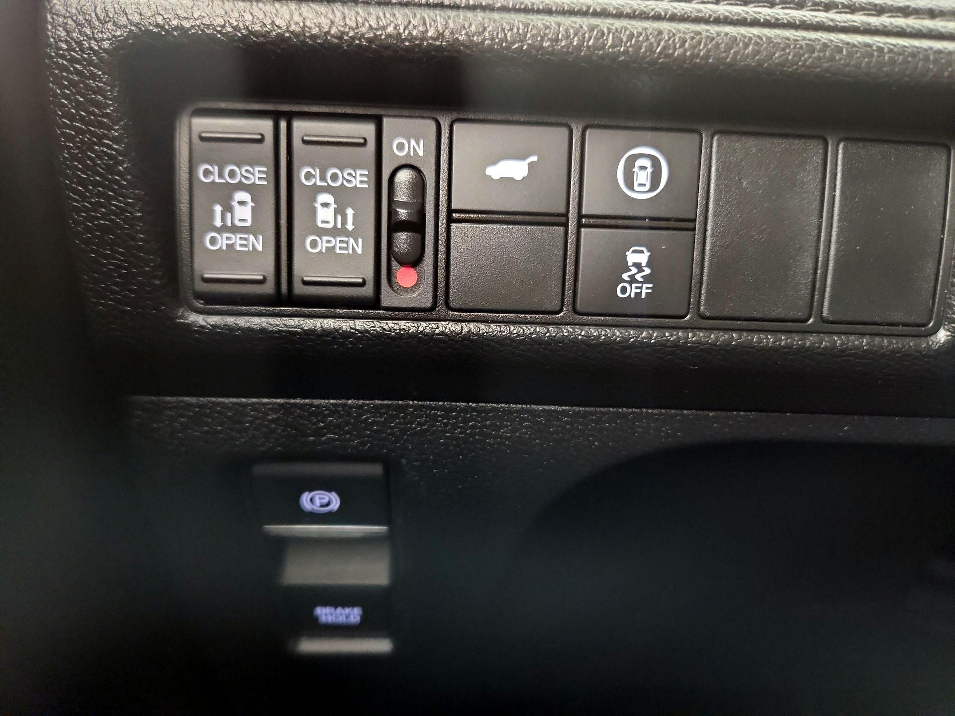 Thumbnail: 2024 Honda Odyssey - 13