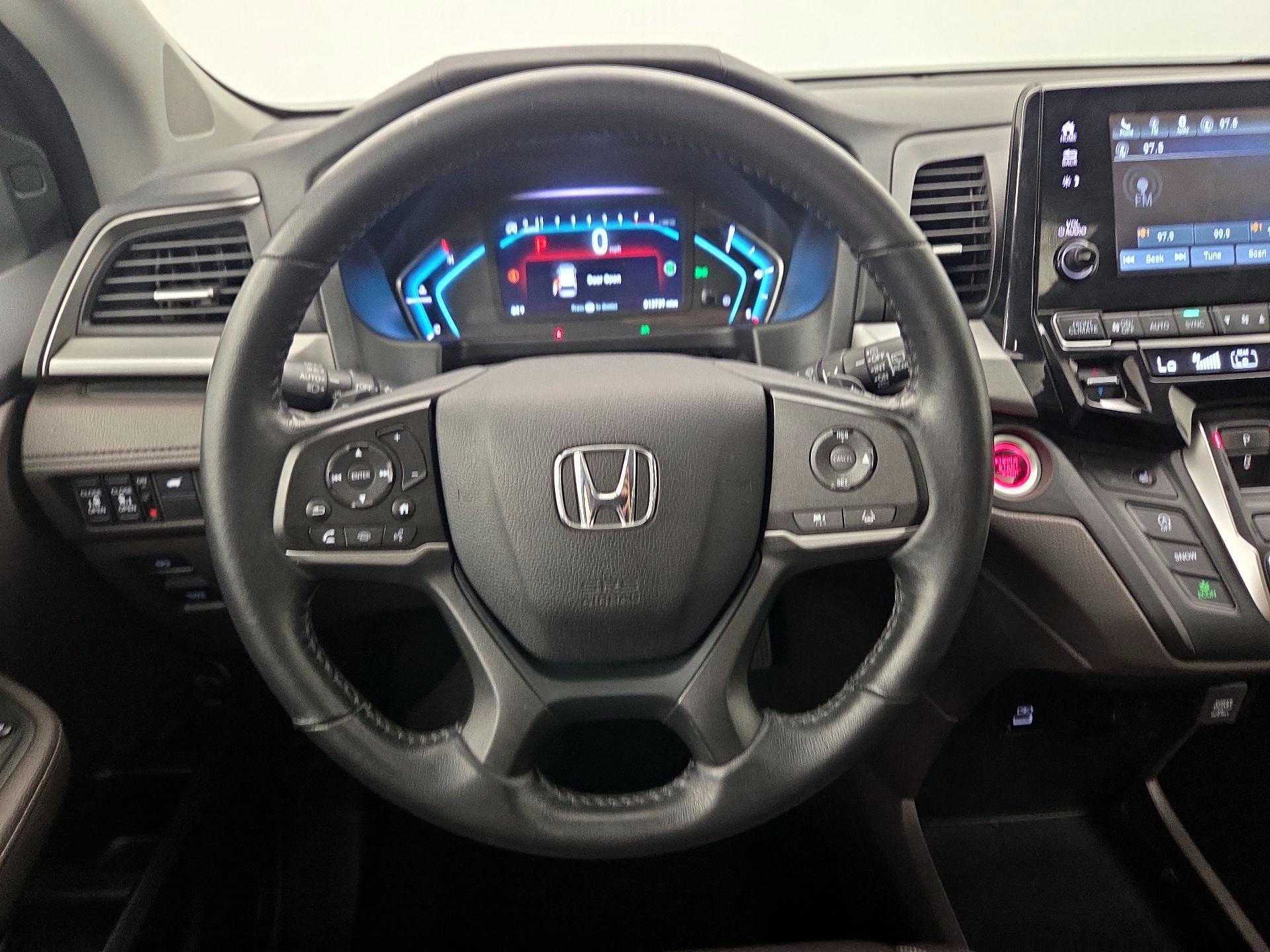 Thumbnail: 2023 Honda Odyssey - 10