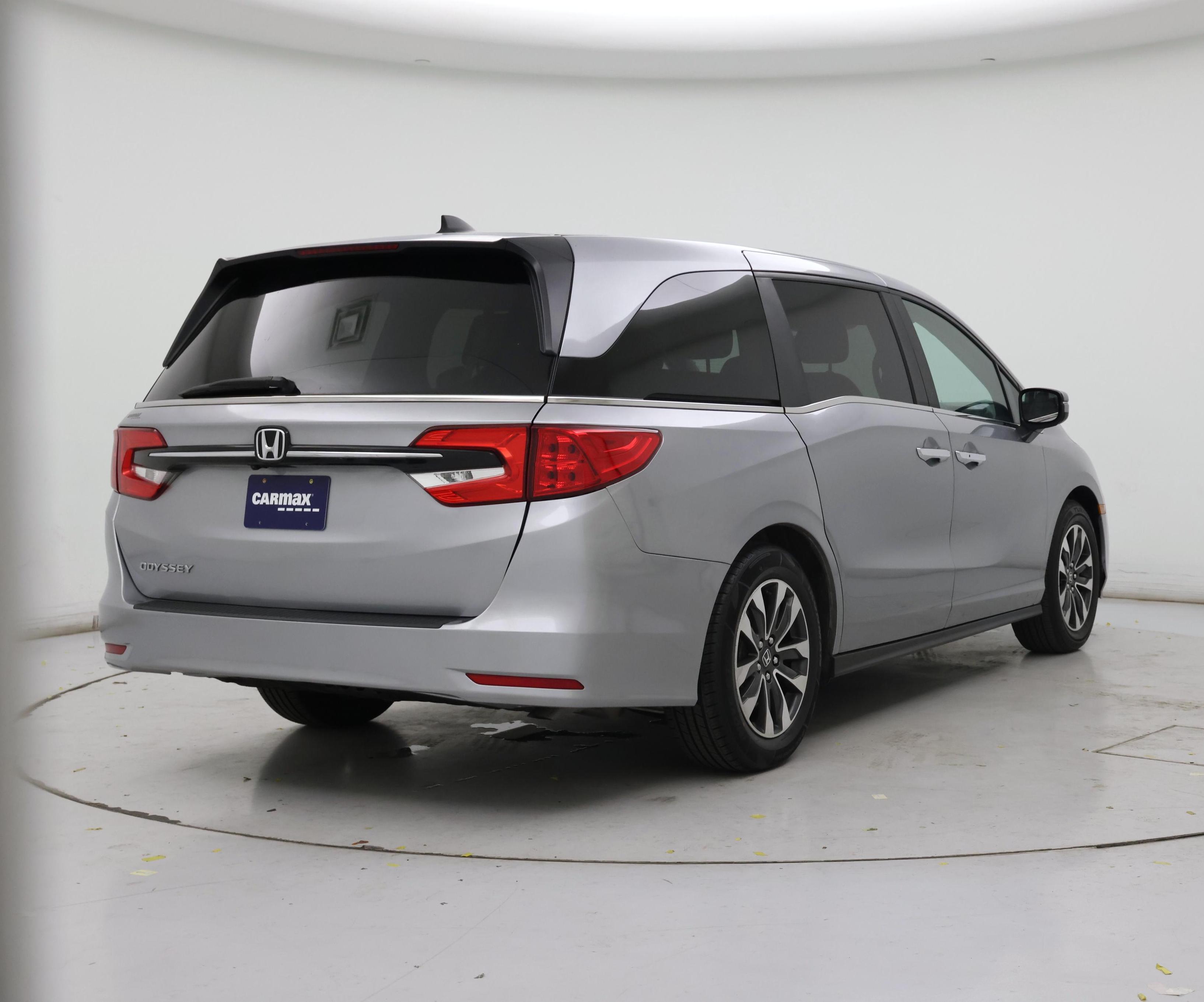 Thumbnail: 2023 Honda Odyssey - 8