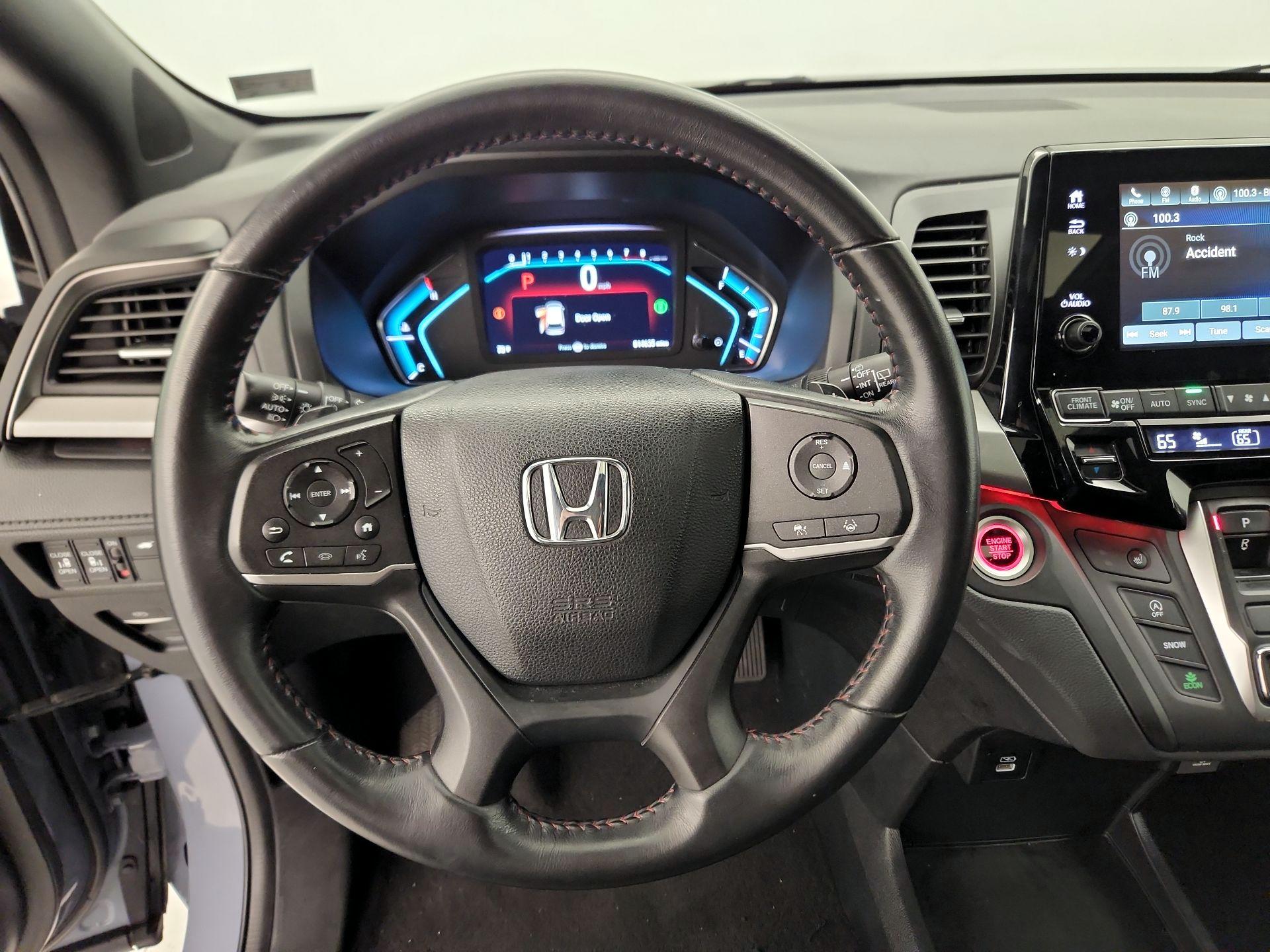 Thumbnail: 2023 Honda Odyssey - 10