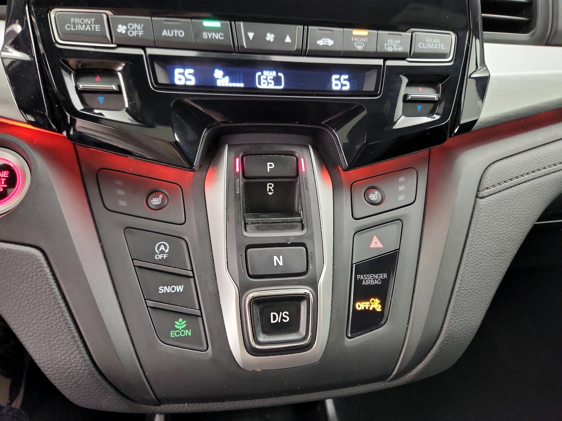 Thumbnail: 2023 Honda Odyssey - 17