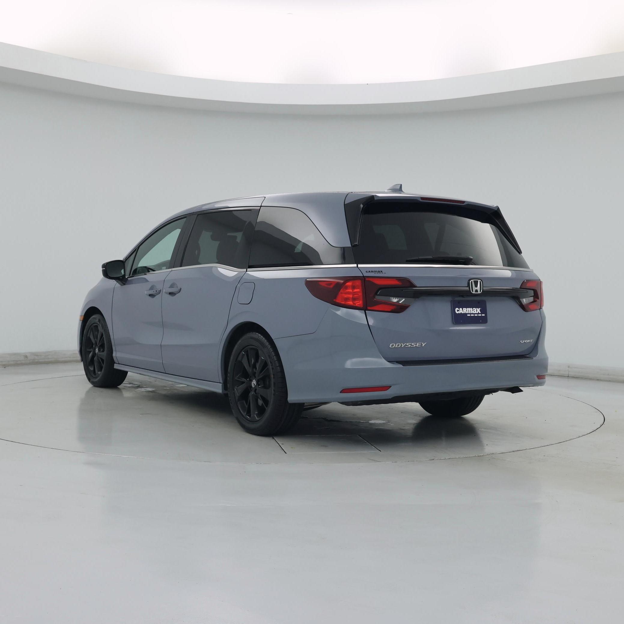Thumbnail: 2023 Honda Odyssey - 2