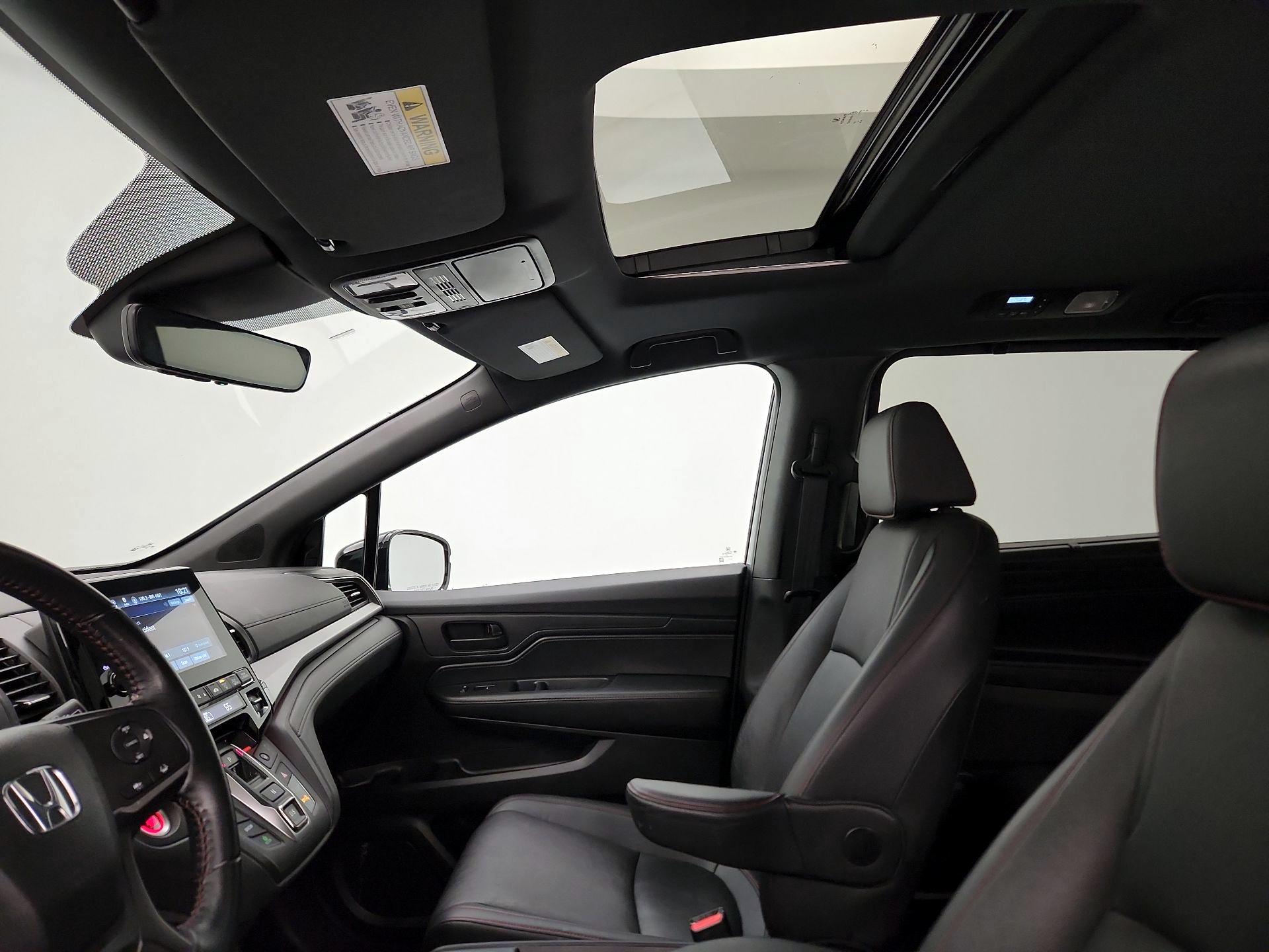 Thumbnail: 2023 Honda Odyssey - 19