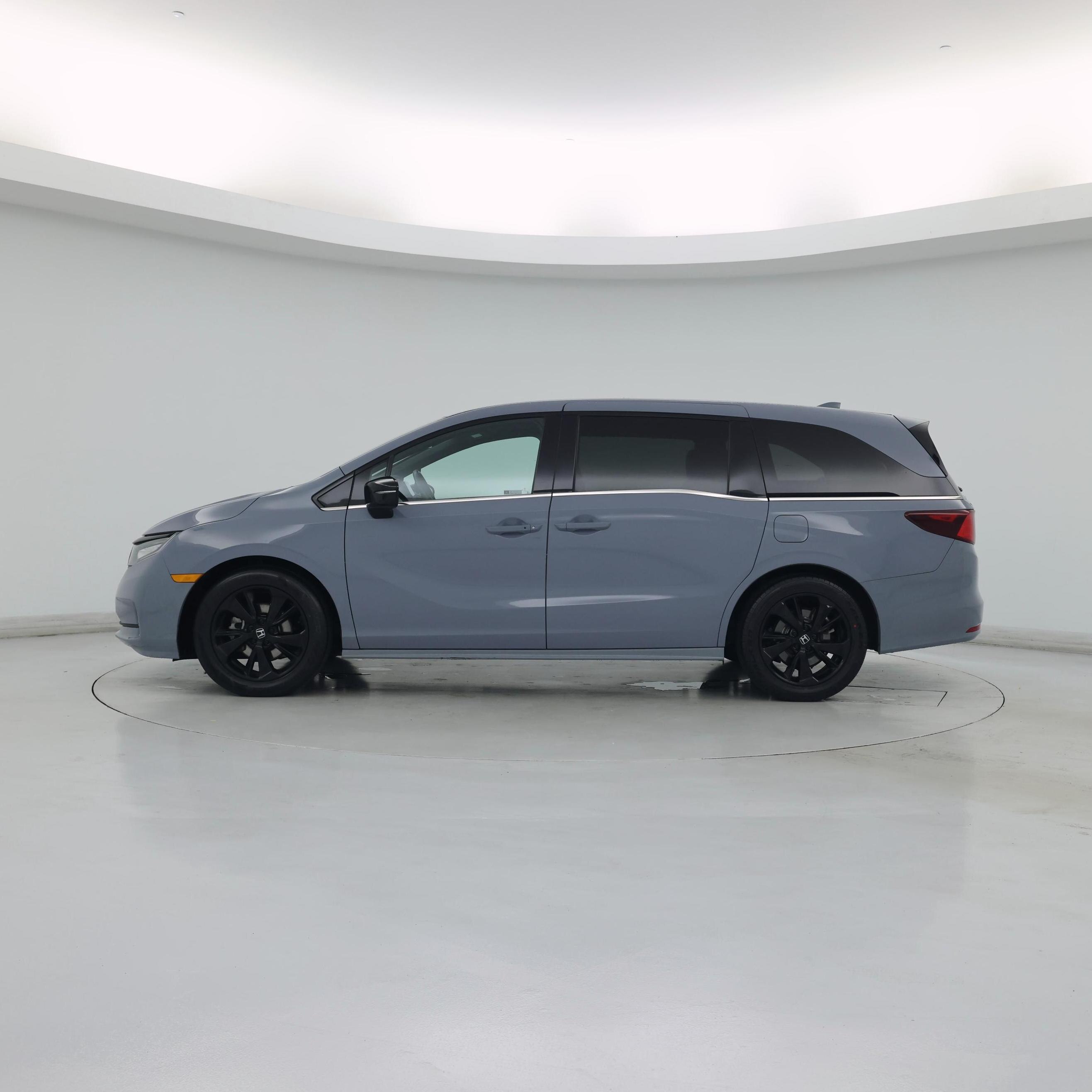 Thumbnail: 2023 Honda Odyssey - 3