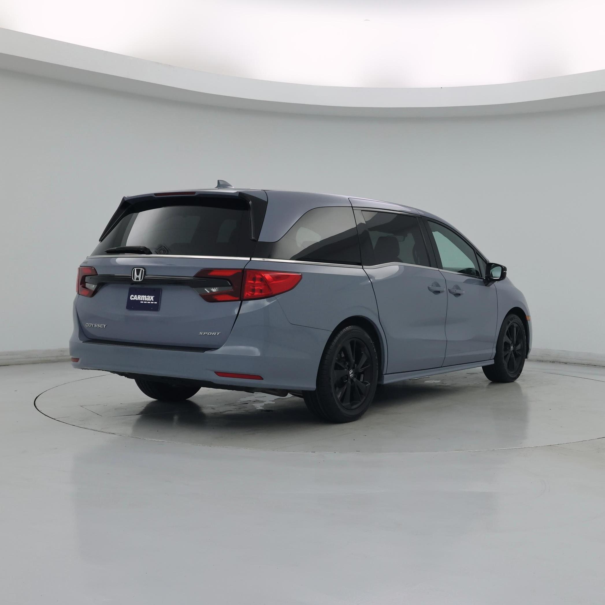 Thumbnail: 2023 Honda Odyssey - 8