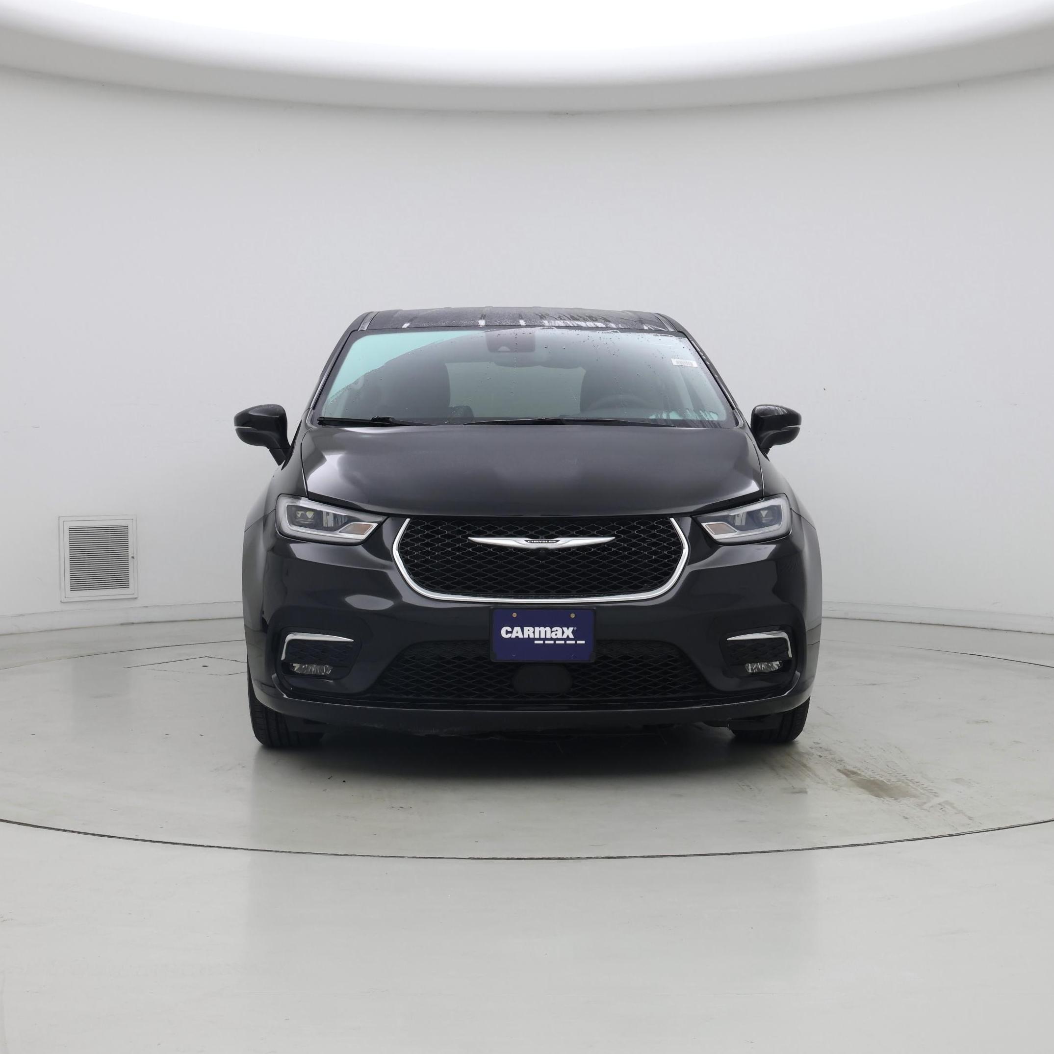 Thumbnail: 2023 Chrysler Pacifica - 5
