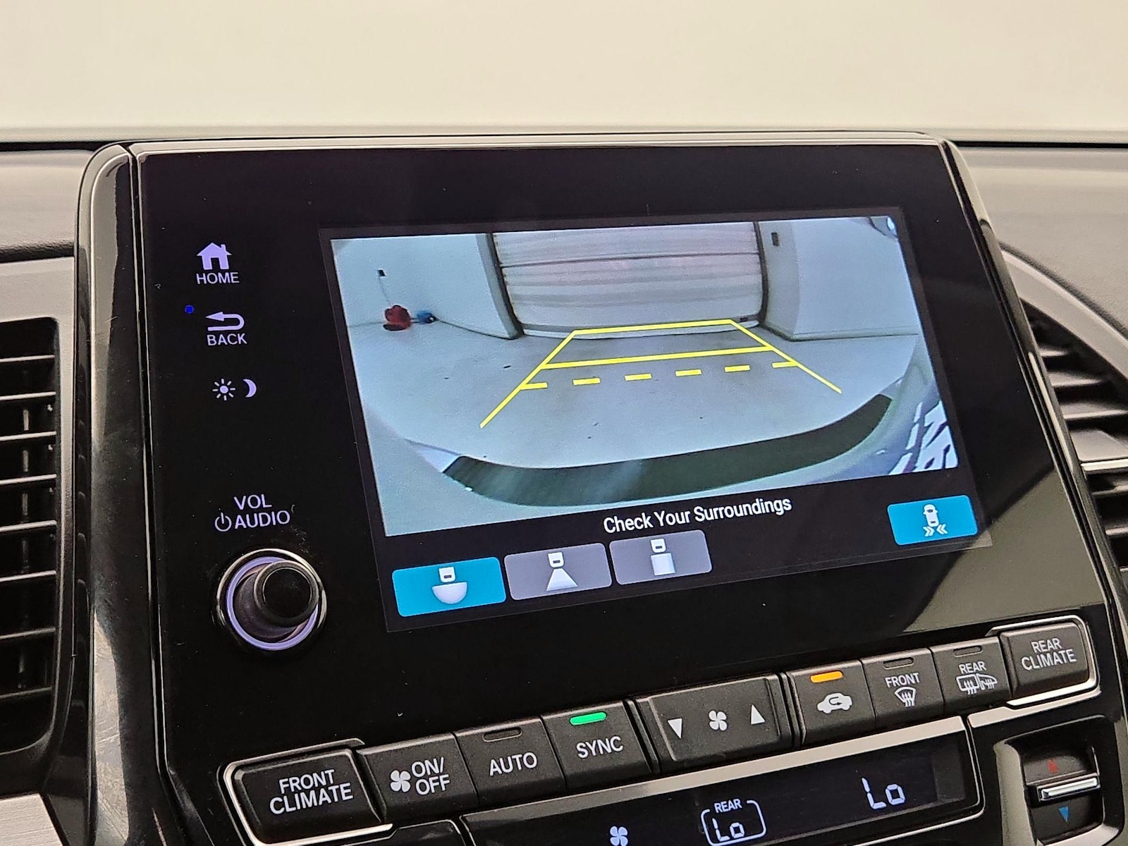 2024 Honda Odyssey EX-L - Photo 15