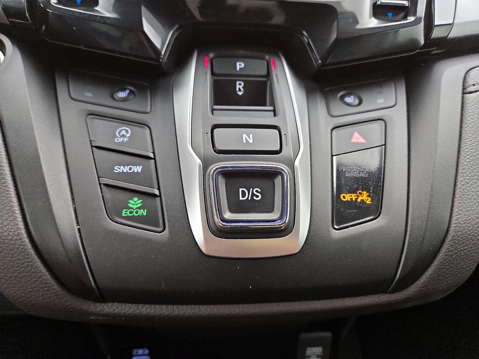 2024 Honda Odyssey EX-L - Photo 18