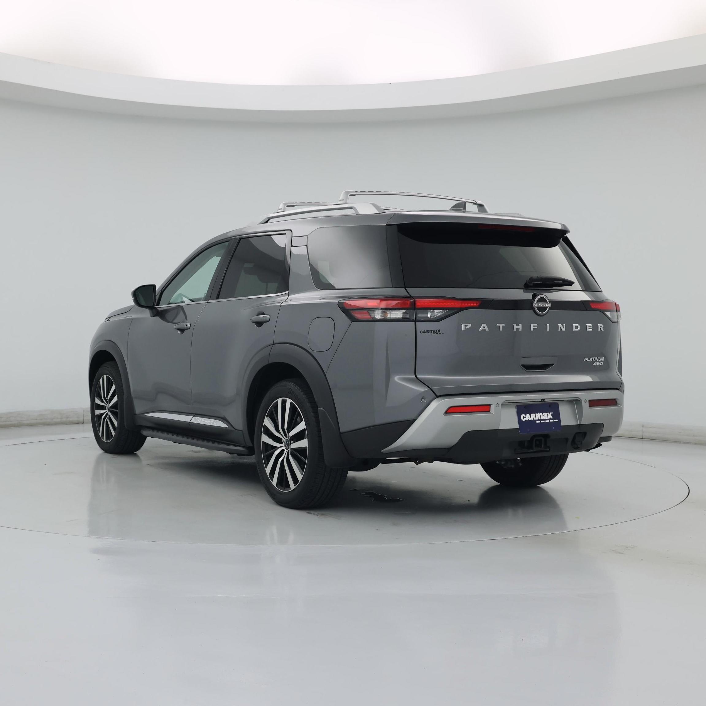 Thumbnail: 2023 Nissan Pathfinder - 2