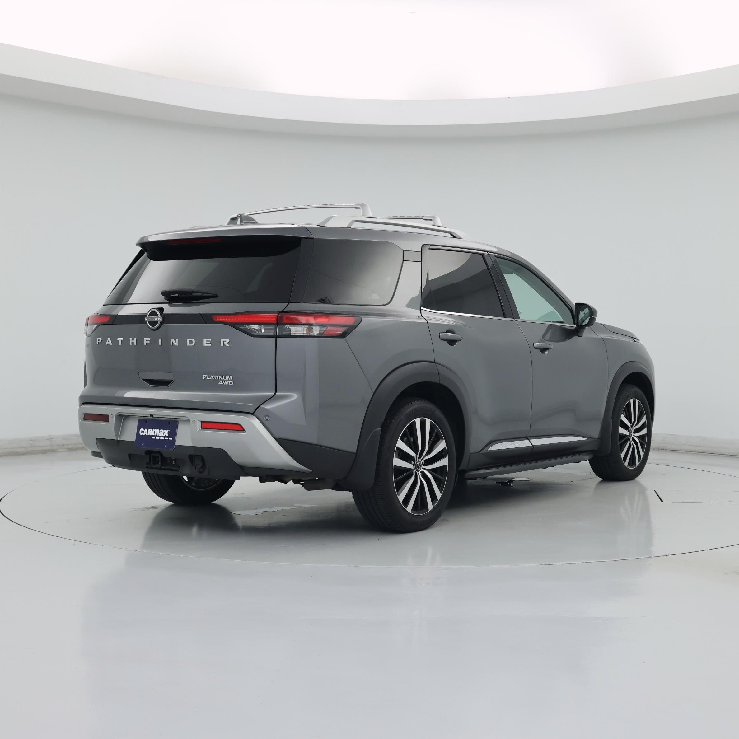 Thumbnail: 2023 Nissan Pathfinder - 8