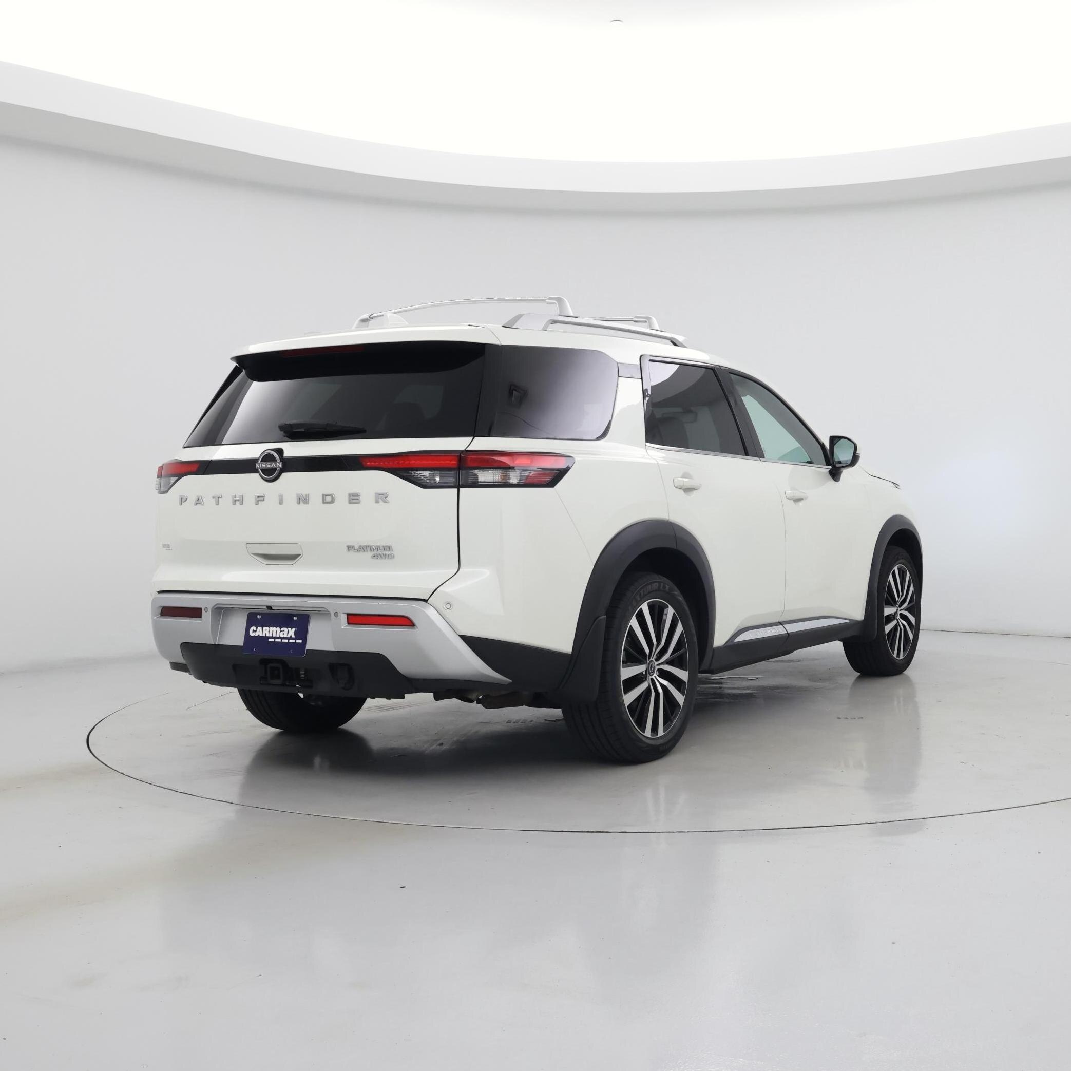 Thumbnail: 2023 Nissan Pathfinder - 8