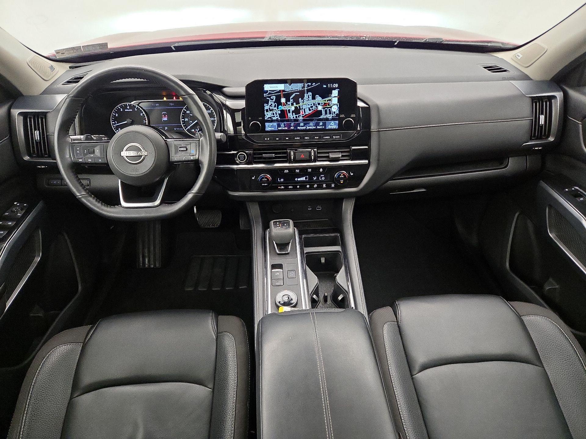 Thumbnail: 2023 Nissan Pathfinder - 9