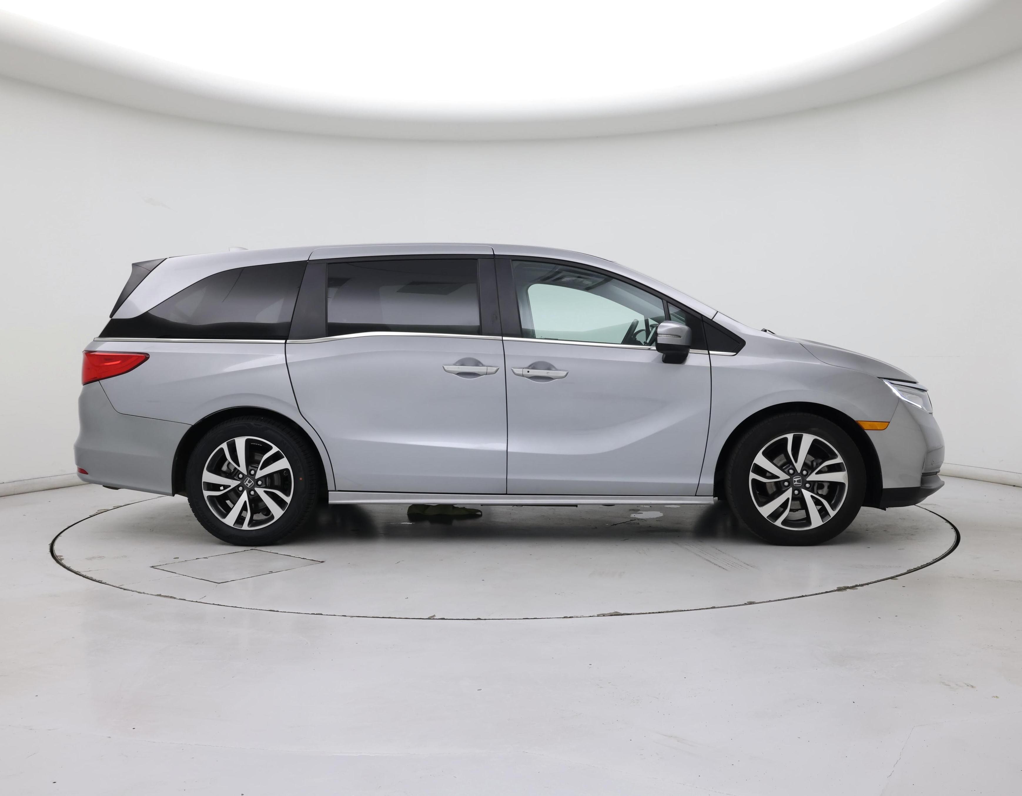 Thumbnail: 2023 Honda Odyssey - 7