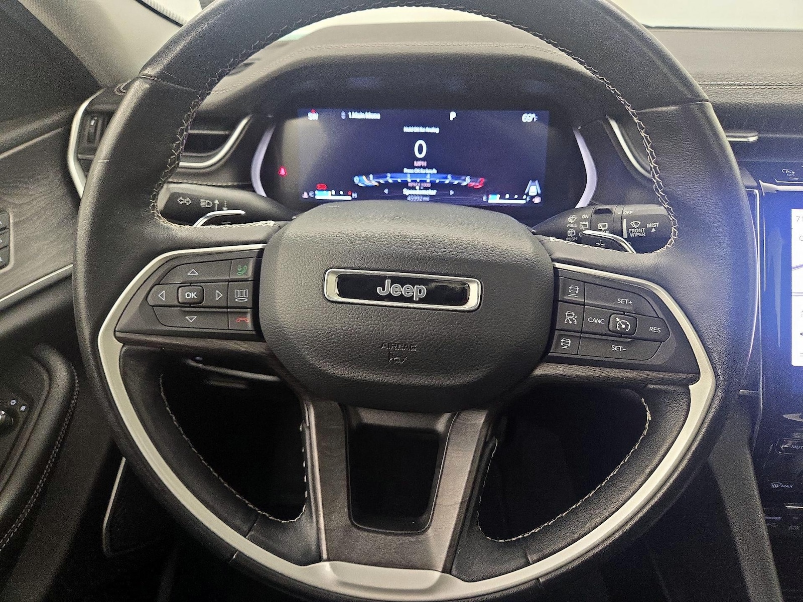 2022 Jeep Grand Cherokee L Limited - Photo 11