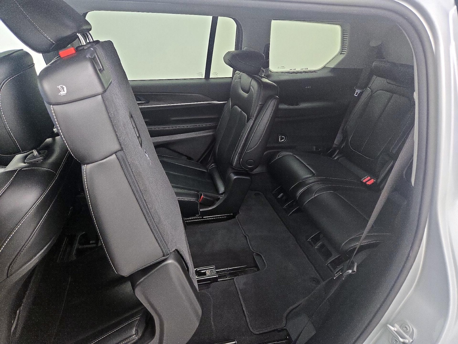 2022 Jeep Grand Cherokee L Limited - Photo 23