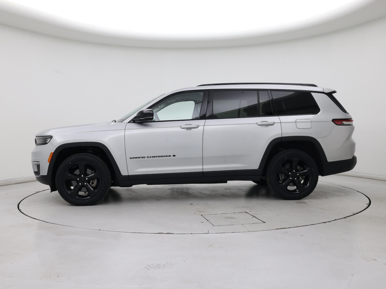 2022 Jeep Grand Cherokee L Limited - Photo 4