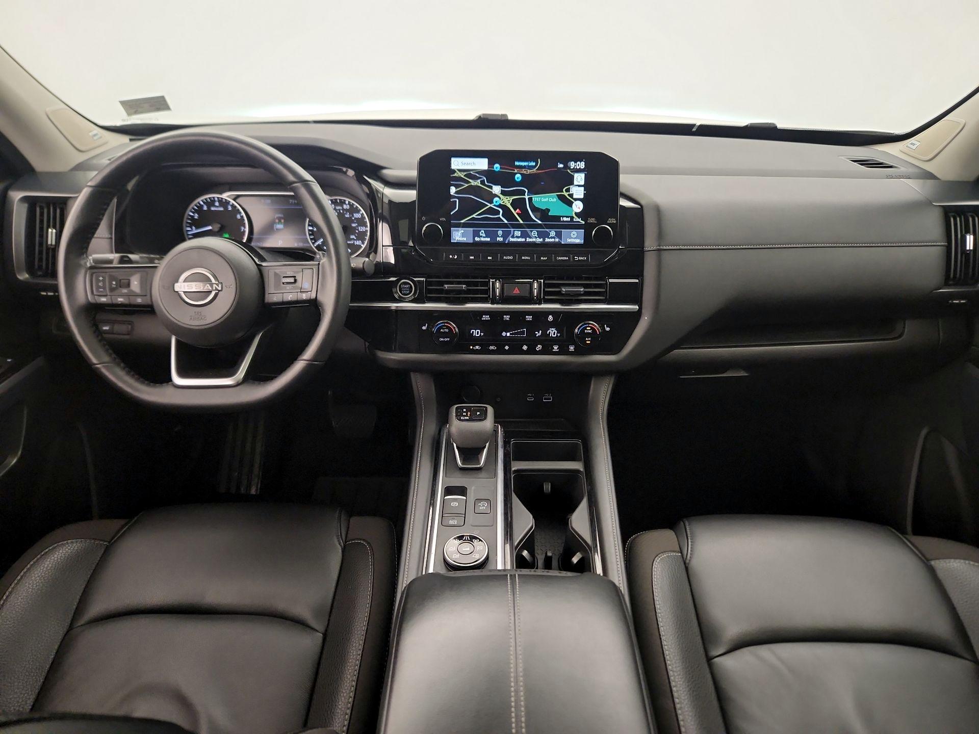 Thumbnail: 2023 Nissan Pathfinder - 9