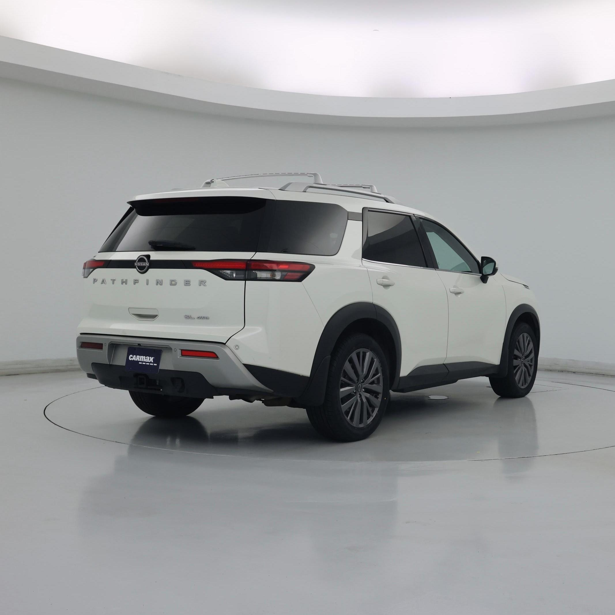 Thumbnail: 2023 Nissan Pathfinder - 8