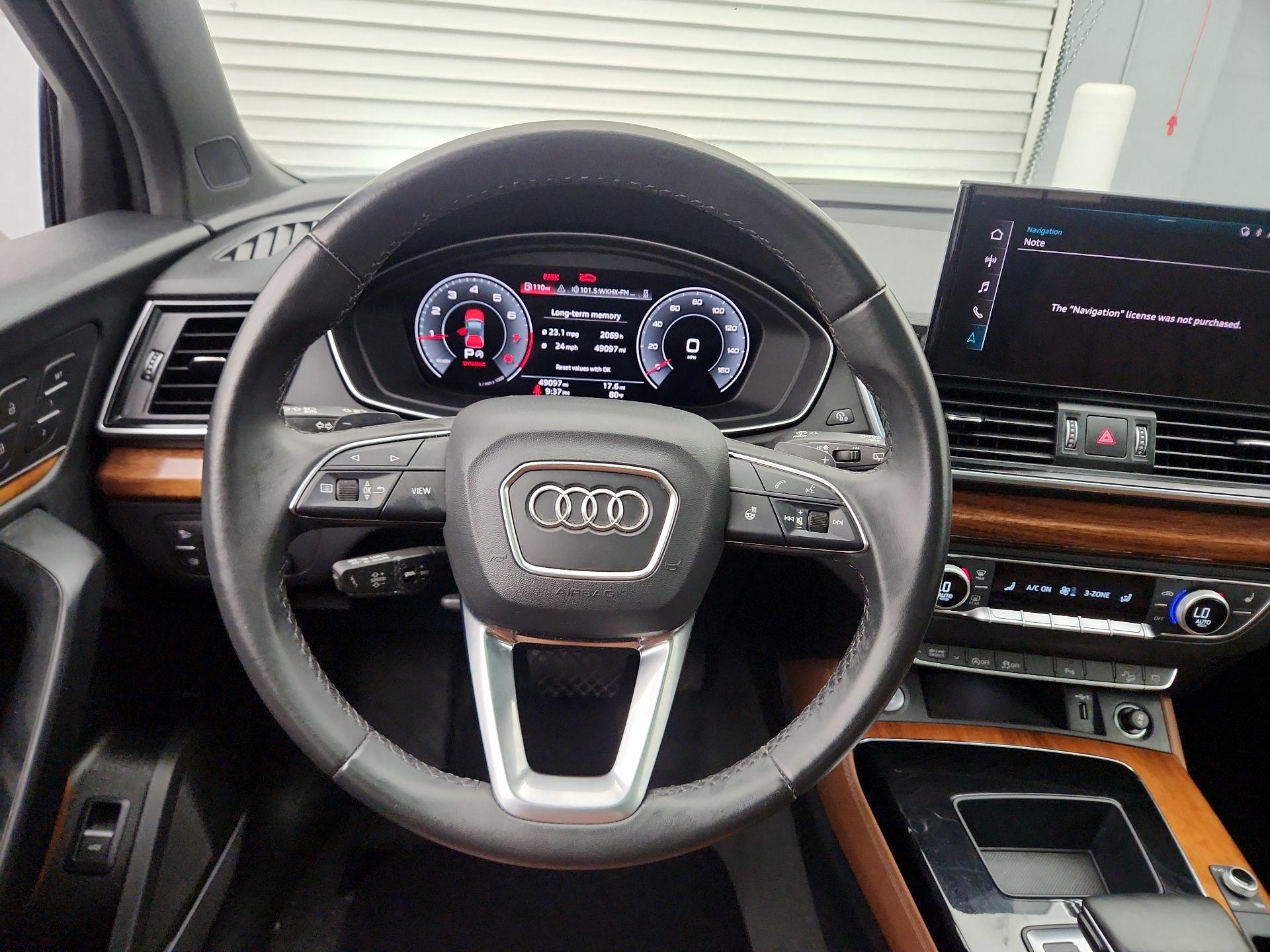 Thumbnail: 2023 Audi Q5 - 10