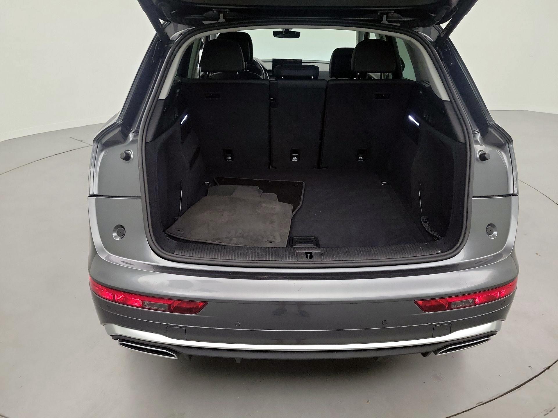 Thumbnail: 2022 Audi Q5 - 20