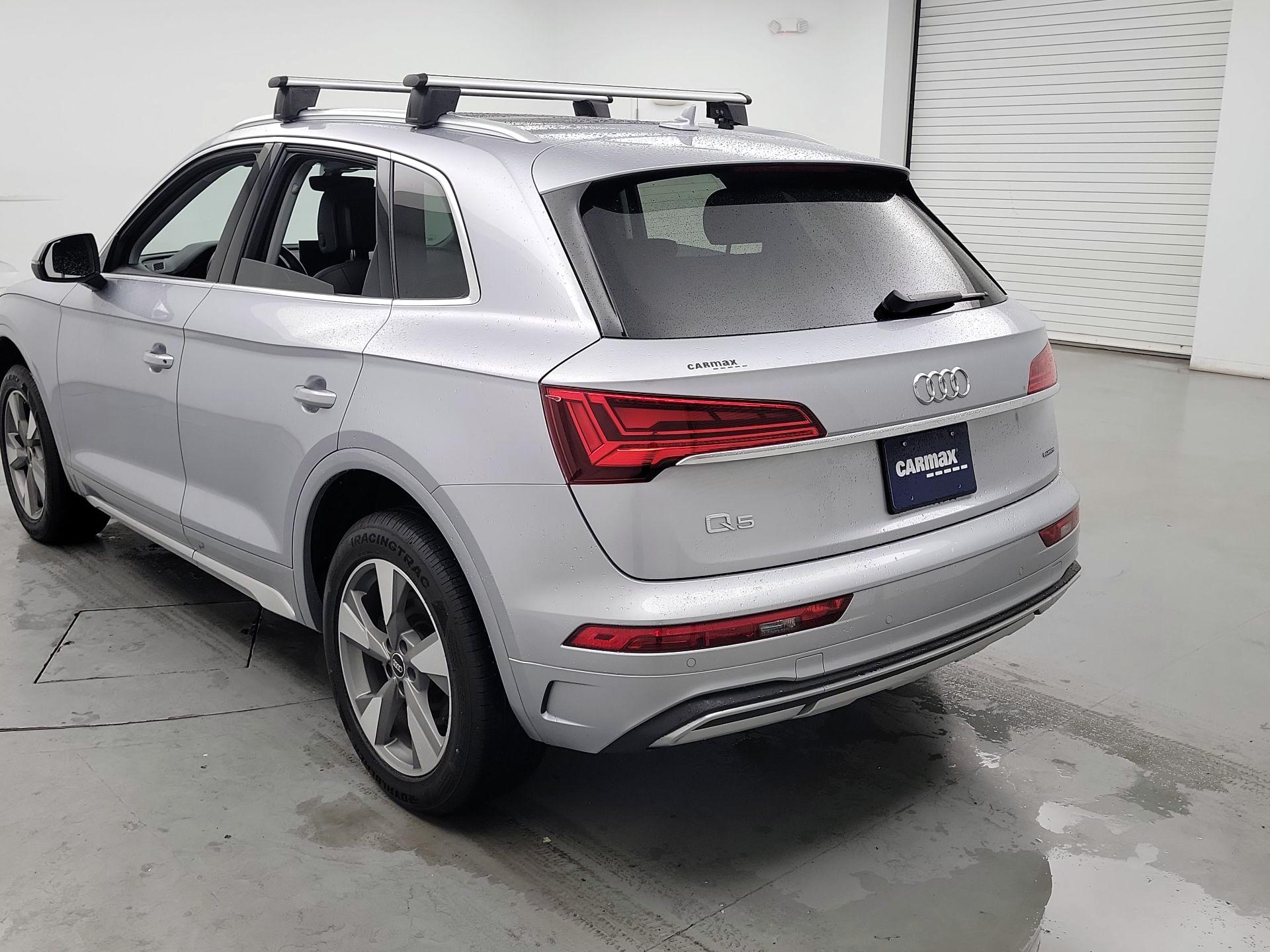 Thumbnail: 2023 Audi Q5 - 7