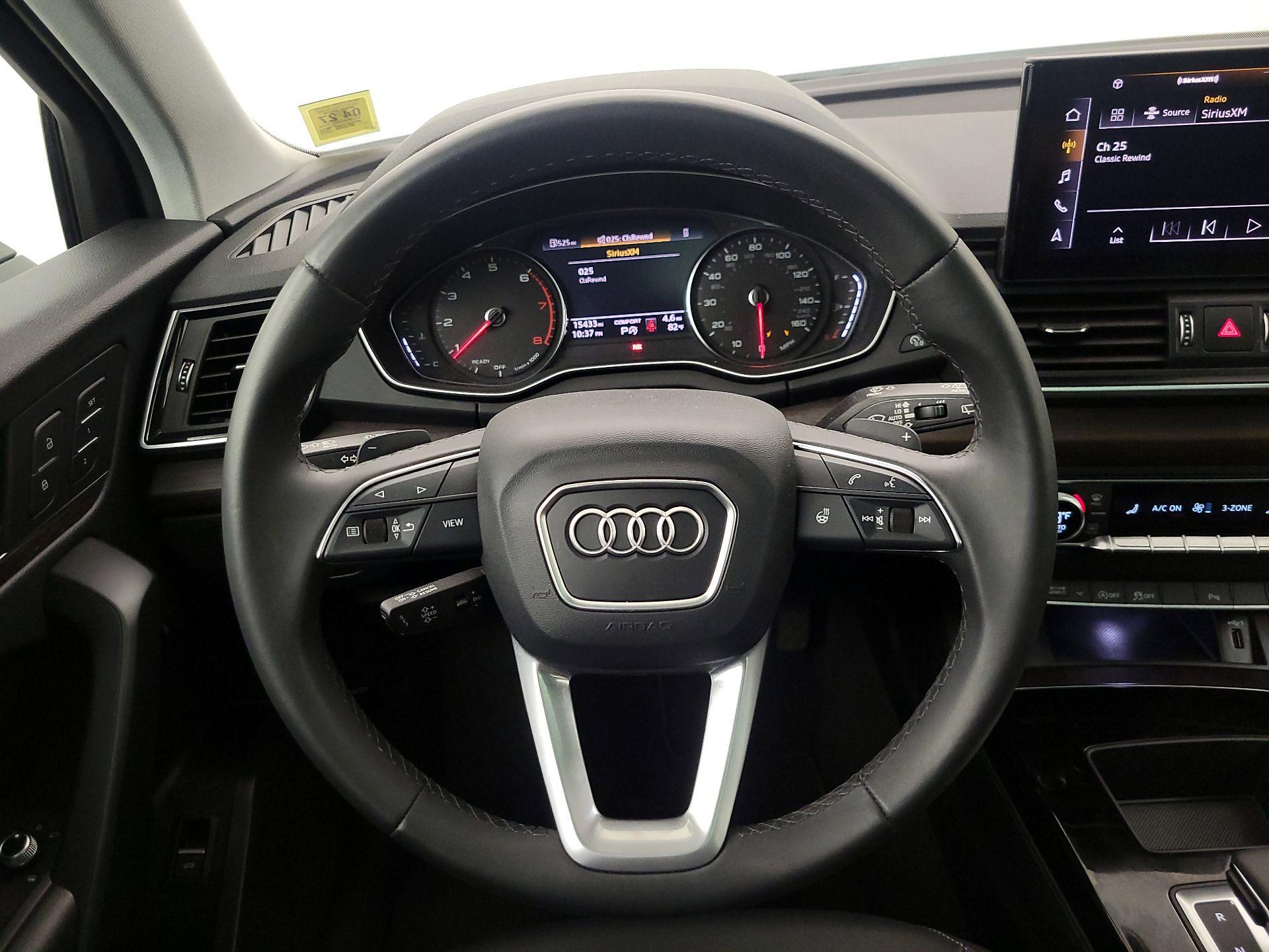 Thumbnail: 2023 Audi Q5 - 10