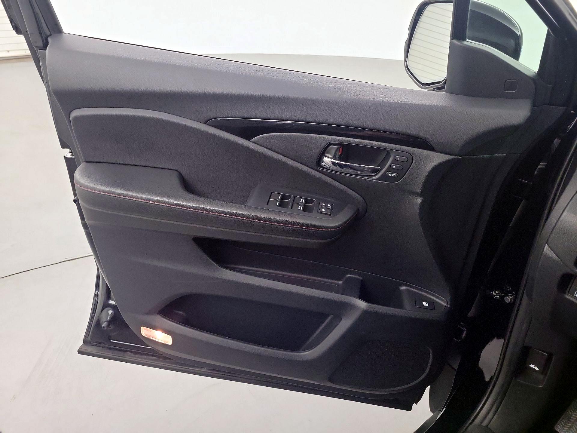 Thumbnail: 2023 Honda Ridgeline - 12