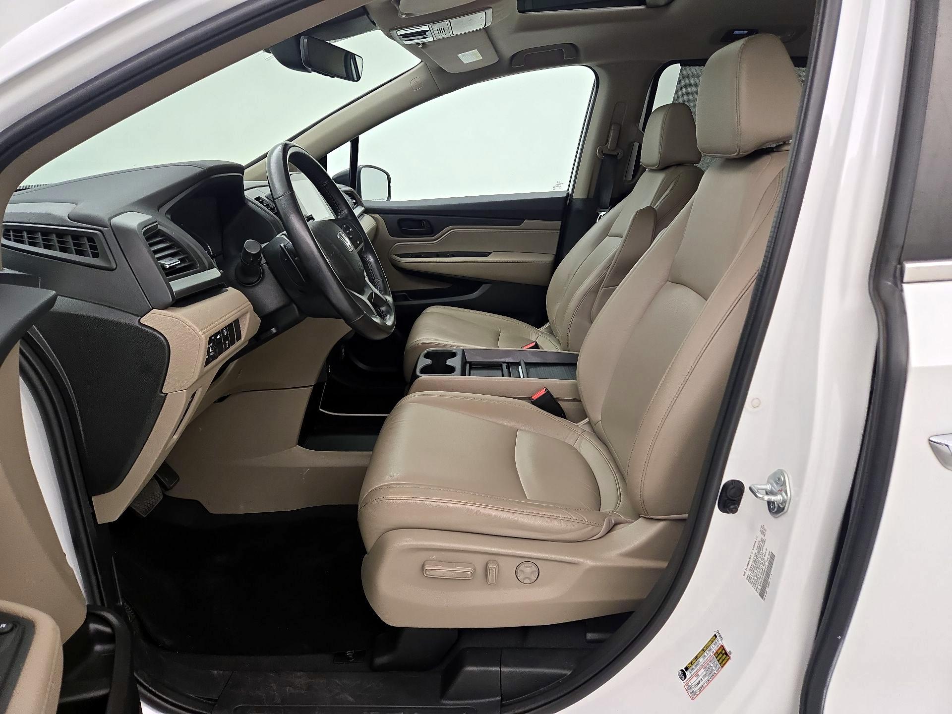 Thumbnail: 2021 Honda Odyssey - 11
