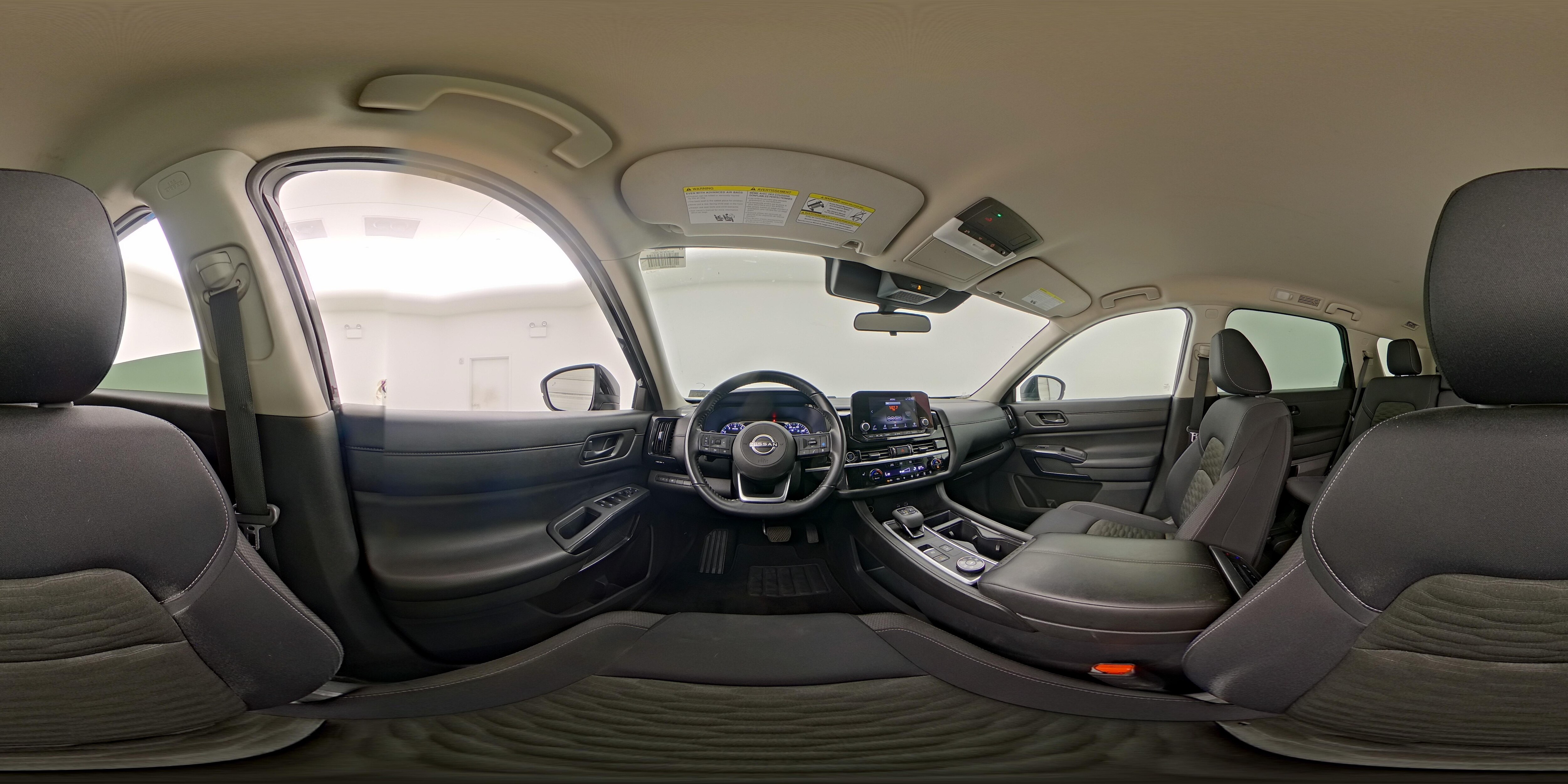 2024 Nissan Pathfinder SV - Photo 28