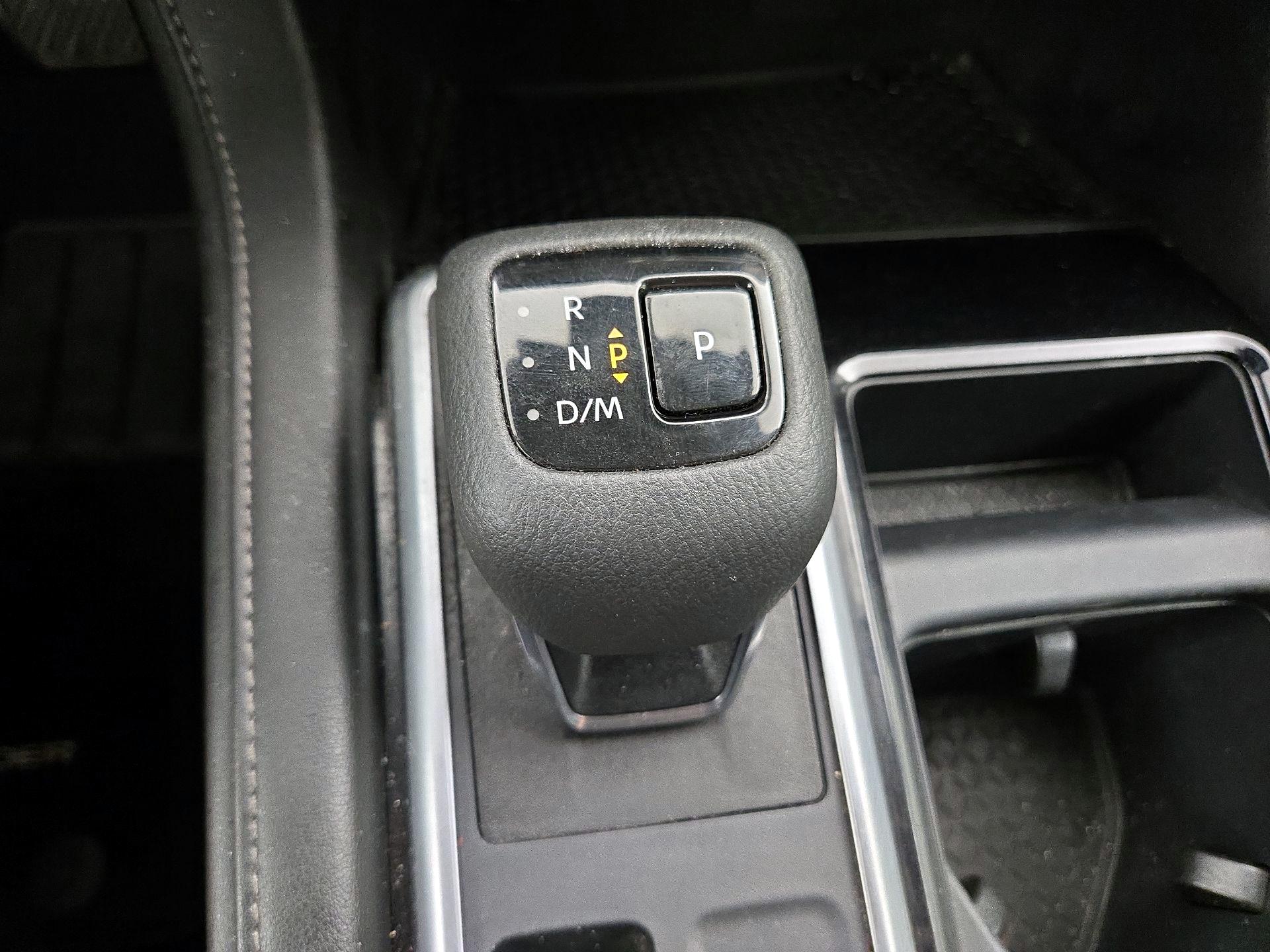 Thumbnail: 2024 Nissan Pathfinder - 17
