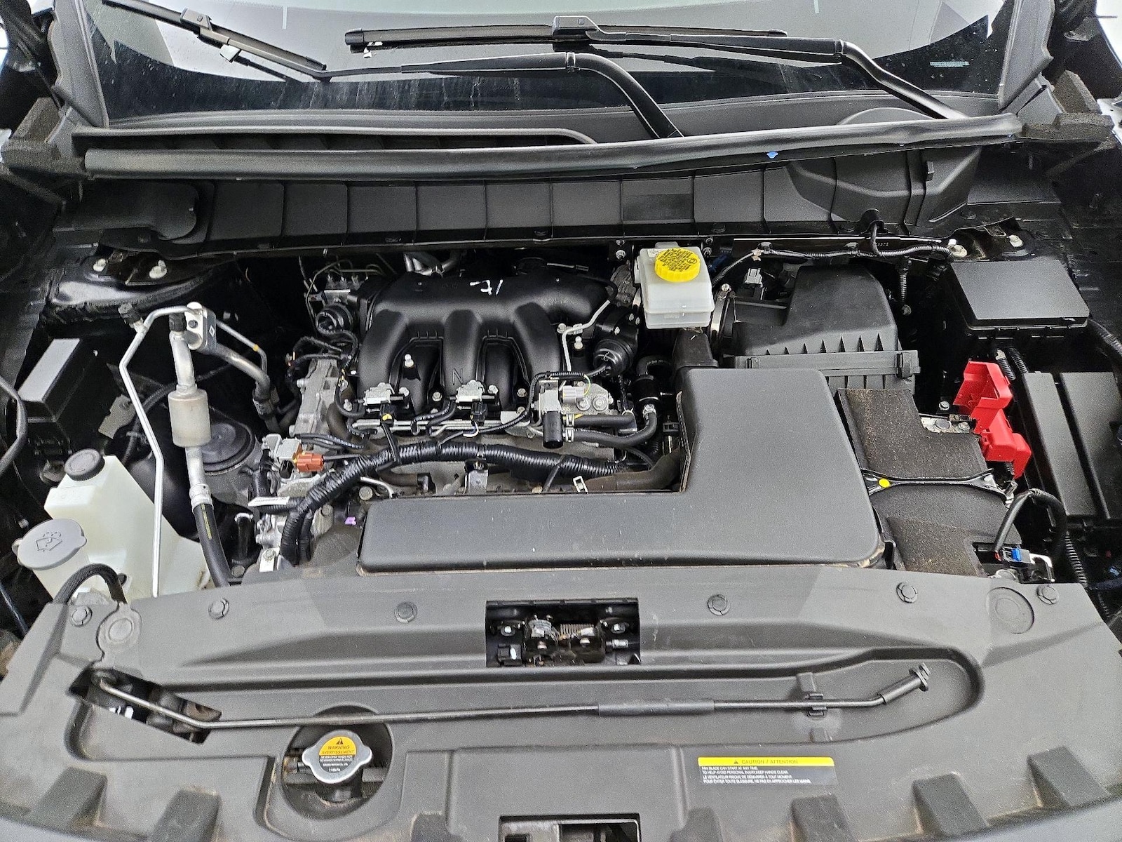 2024 Nissan Pathfinder SV - Photo 24