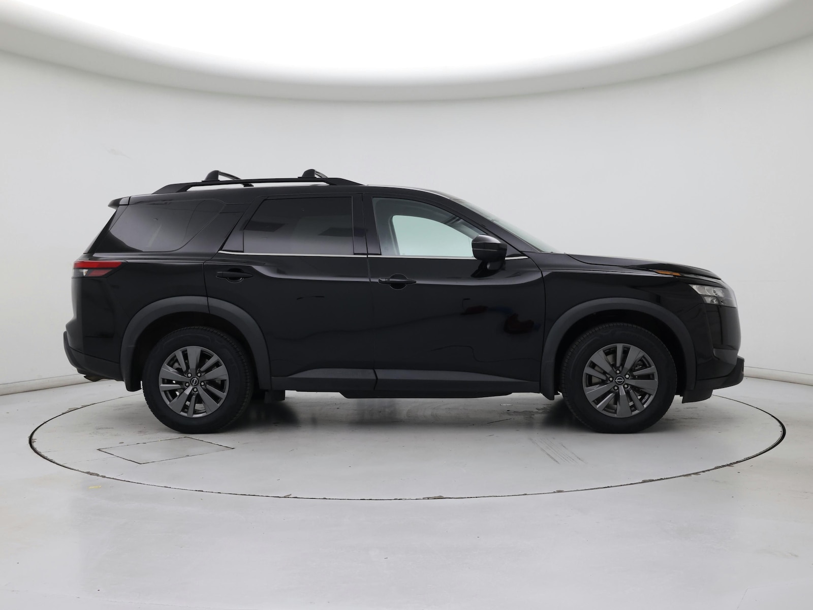 2024 Nissan Pathfinder SV - Photo 8