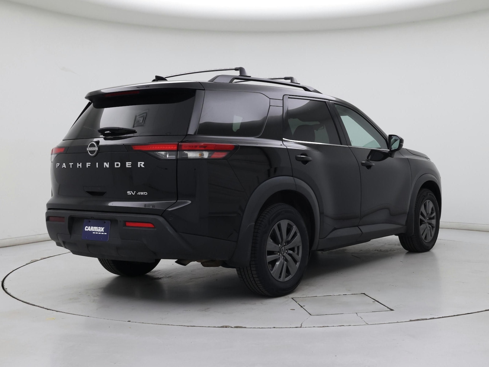 2024 Nissan Pathfinder SV - Photo 9