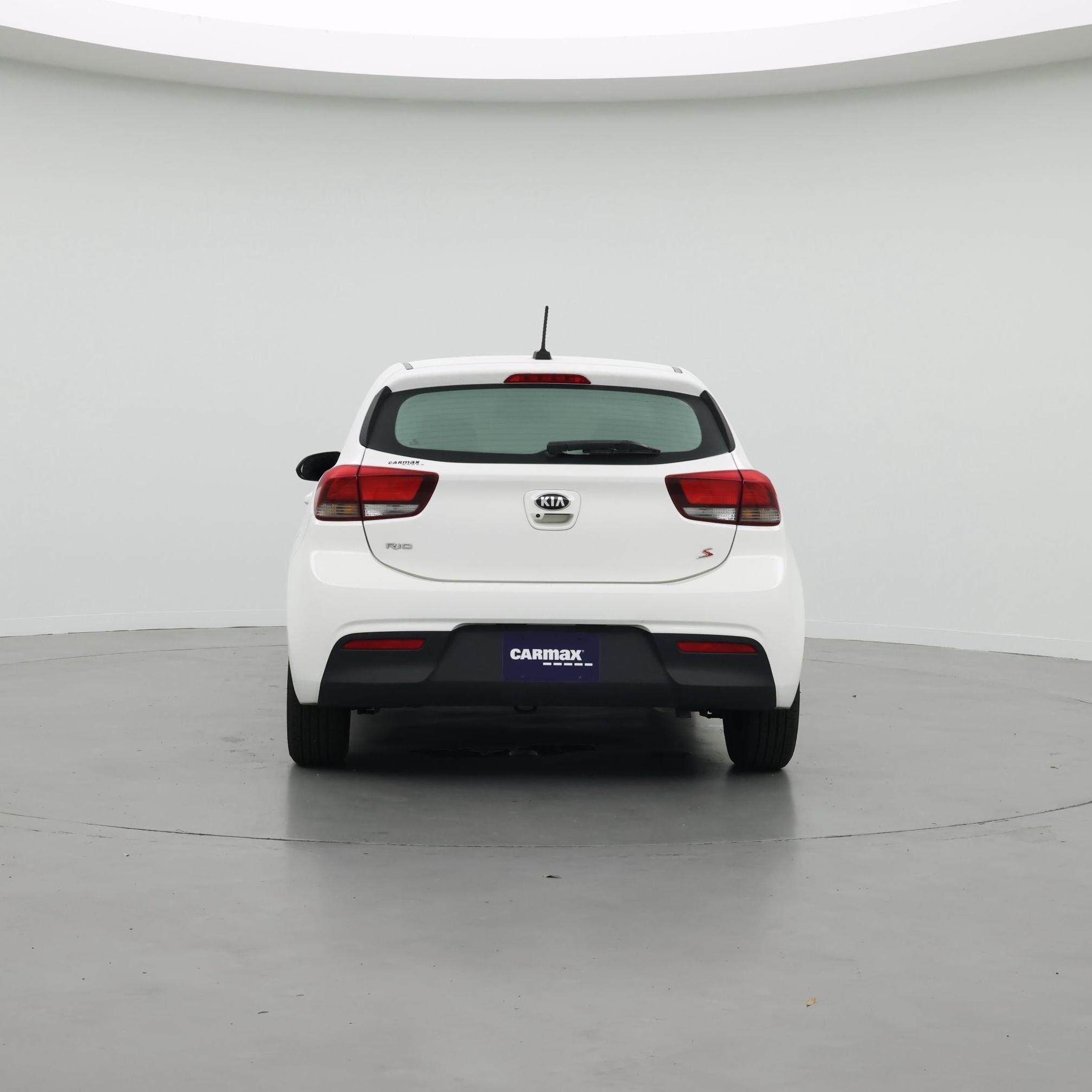 Thumbnail: 2020 Kia Rio5 - 6