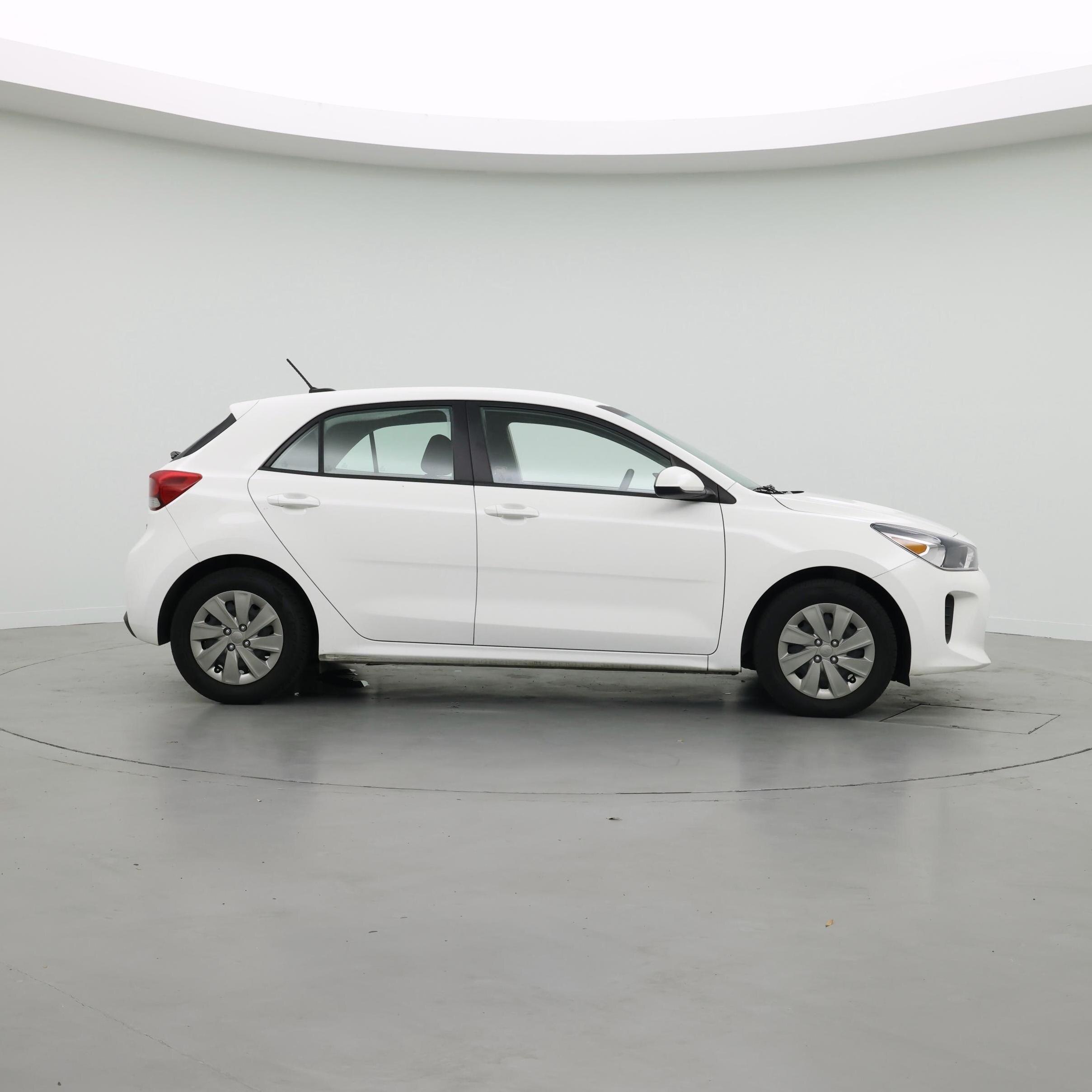 Thumbnail: 2020 Kia Rio5 - 7