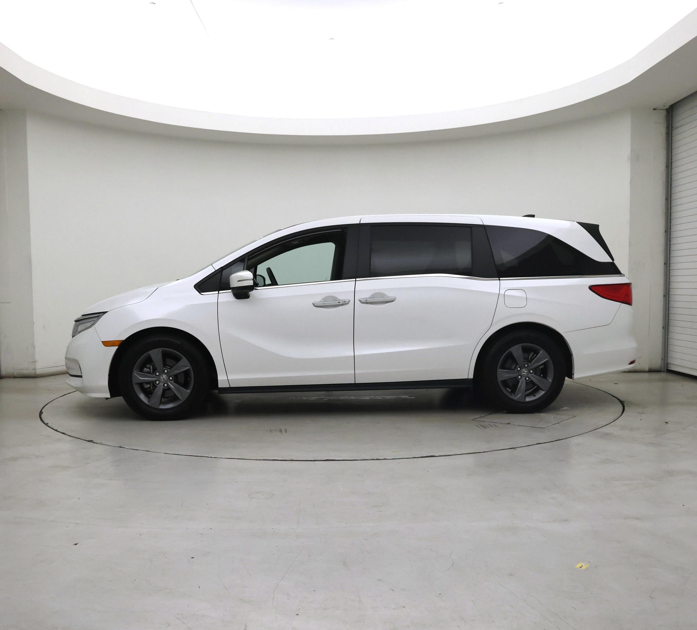 Thumbnail: 2024 Honda Odyssey - 3