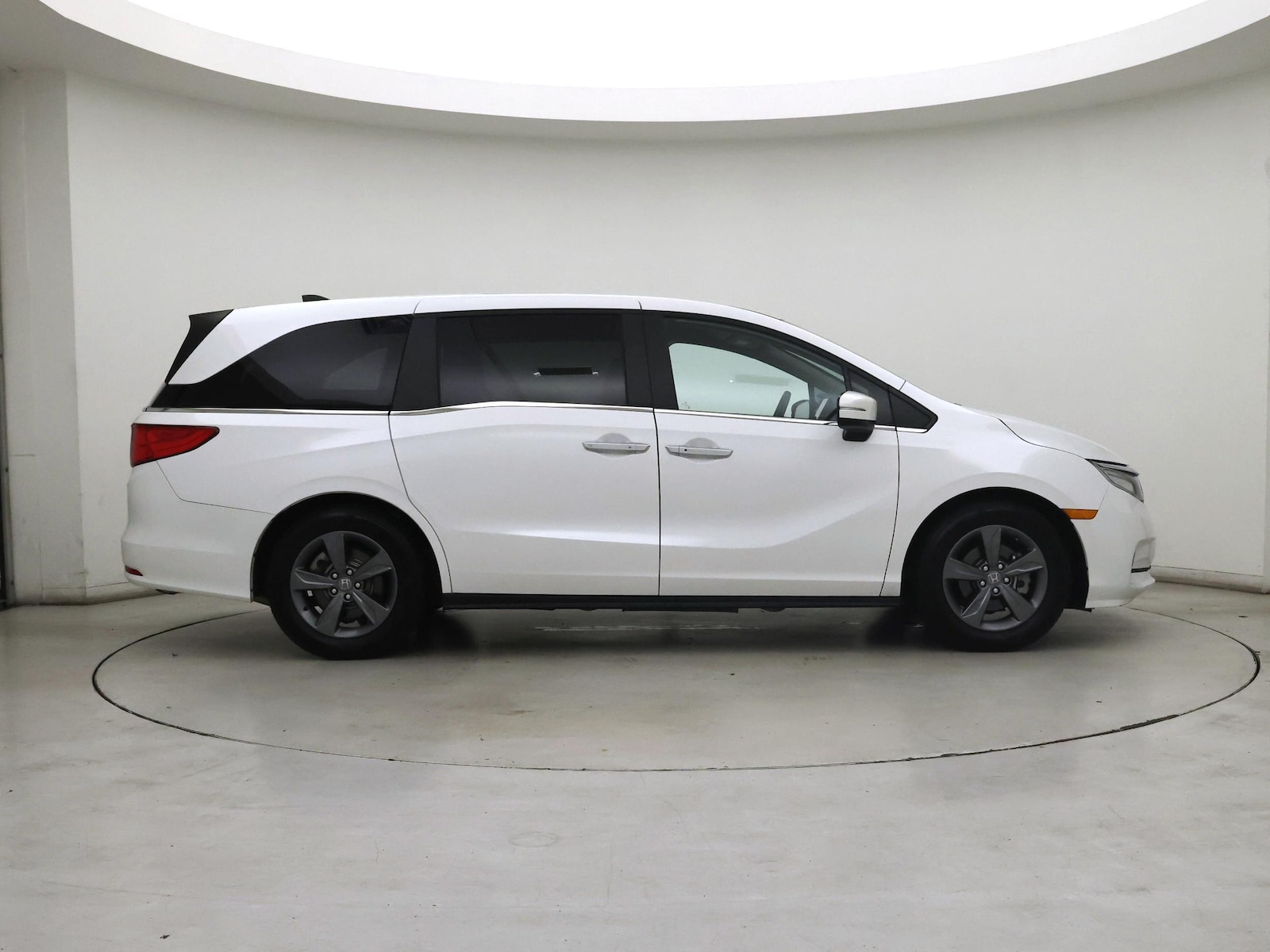2024 Honda Odyssey EX - Photo 8